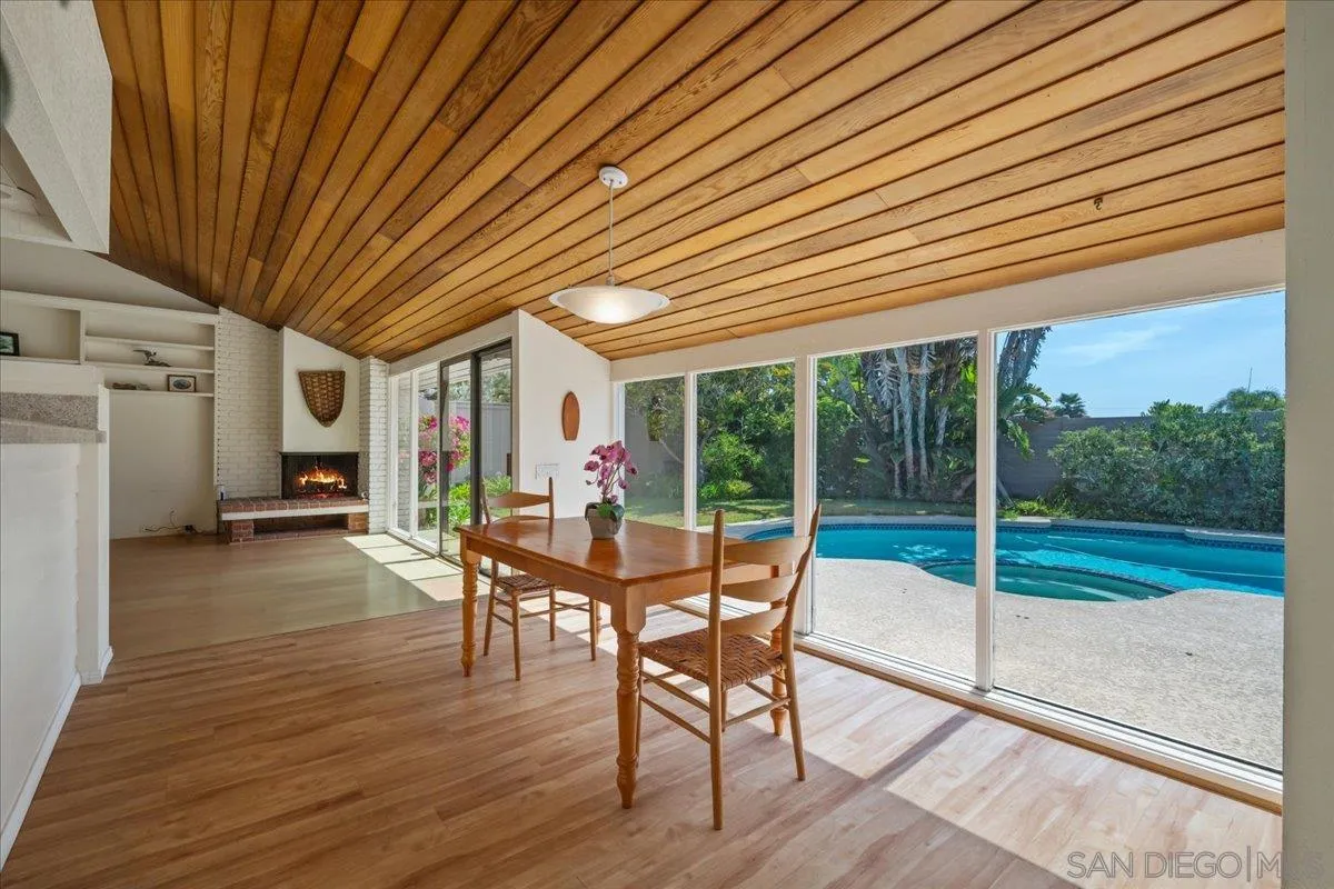 https://cdn.realtyfeed.com/cdn/127/260018499/bf18c3bad87259339269ad82c0a11127.webp