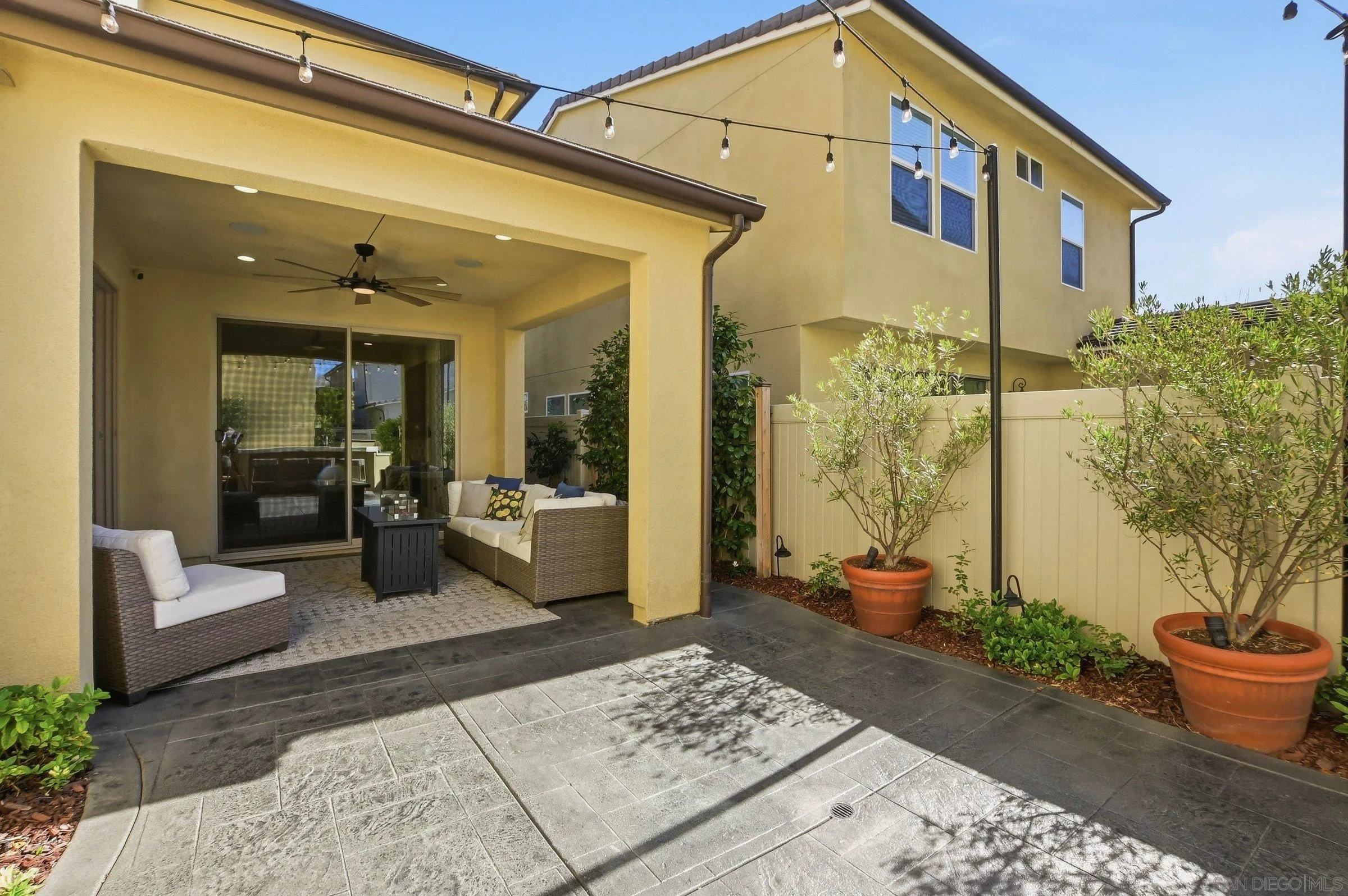 https://cdn.realtyfeed.com/cdn/127/260018501/3d4f9c27d50b302062322f72fcc81d47.webp