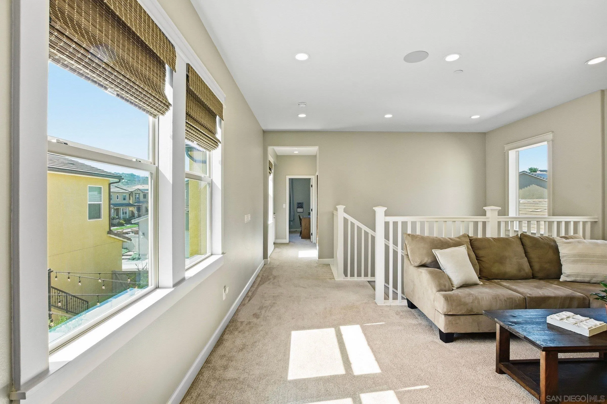 https://cdn.realtyfeed.com/cdn/127/260018501/3db9f0ea52ff38a7b94341c3076ddd76.webp