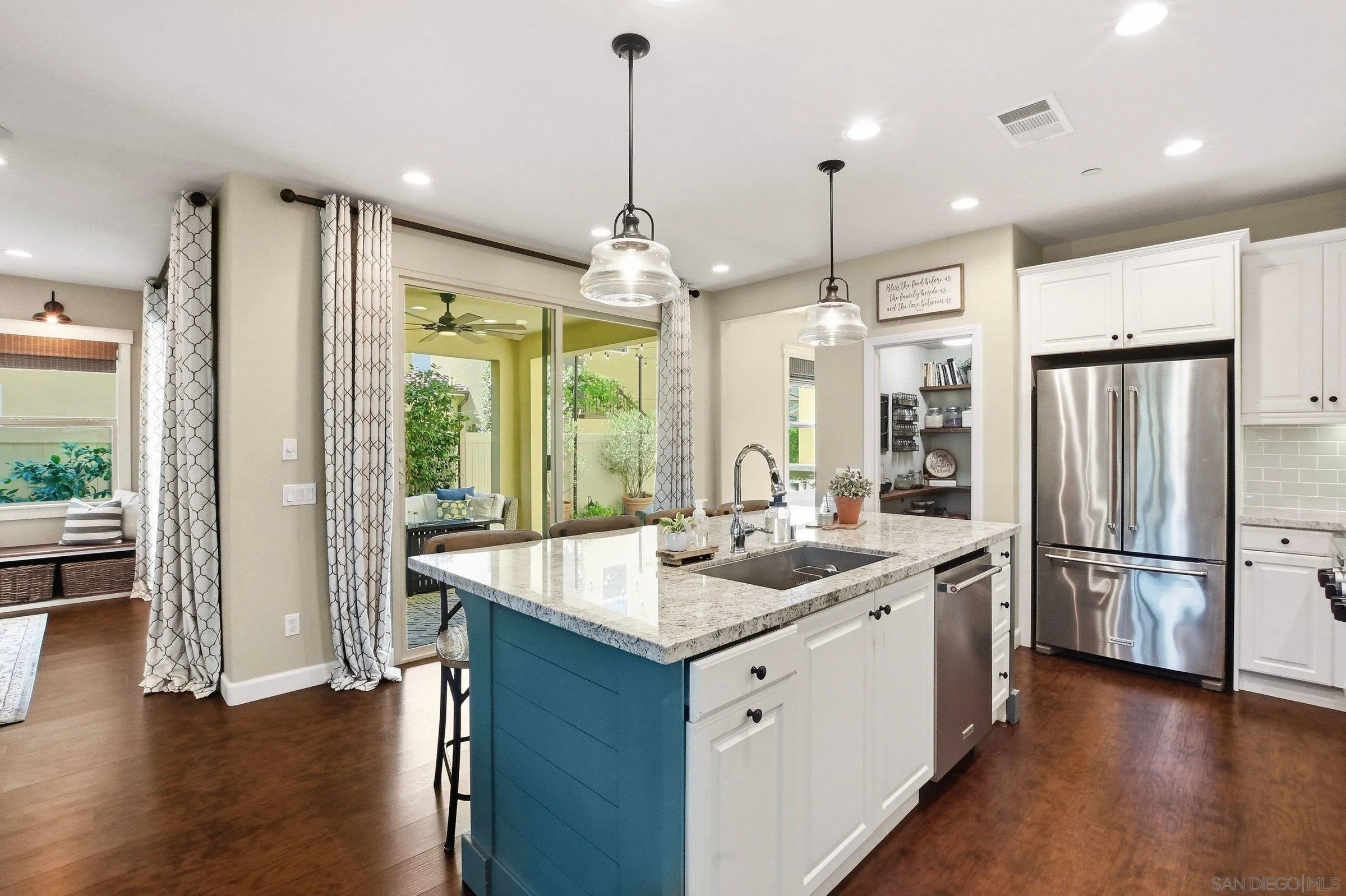 https://cdn.realtyfeed.com/cdn/127/260018501/4025778ae11c817ca17202d40a4117dd.webp