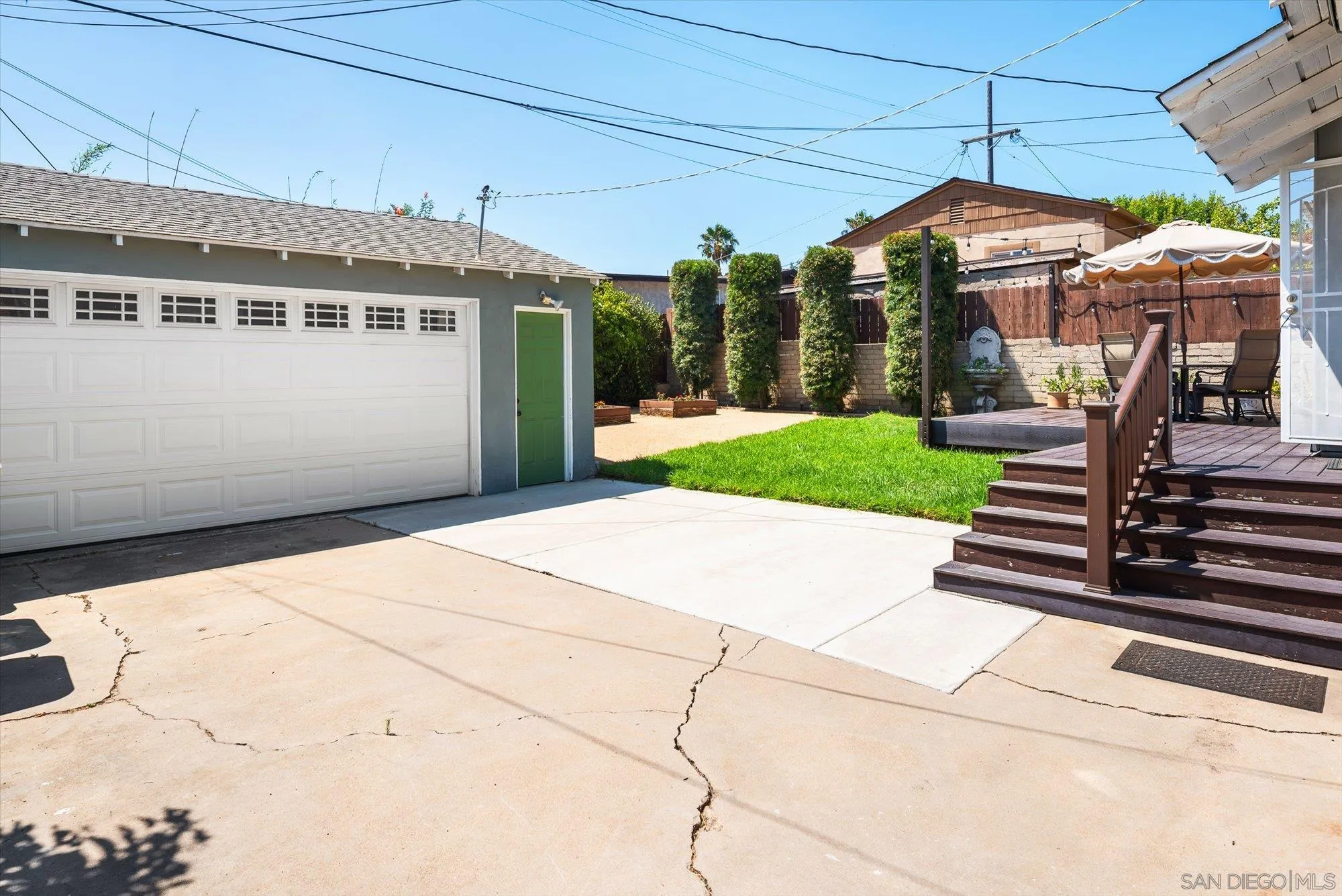 https://cdn.realtyfeed.com/cdn/127/260018502/787e39514758360db45b2907a6b4098c.webp