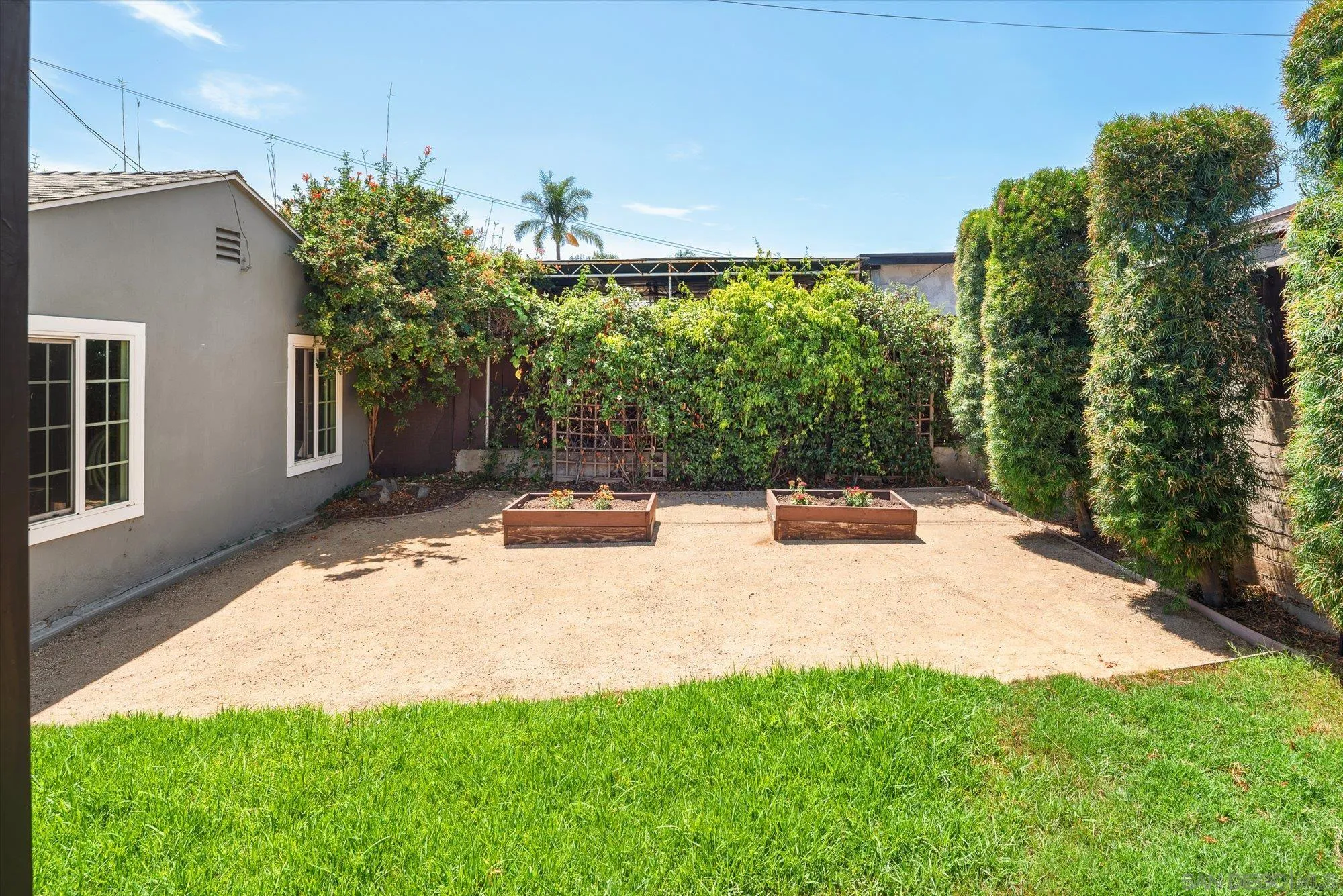 https://cdn.realtyfeed.com/cdn/127/260018502/d07c77d938ae997523742b40f7a75a6d.webp