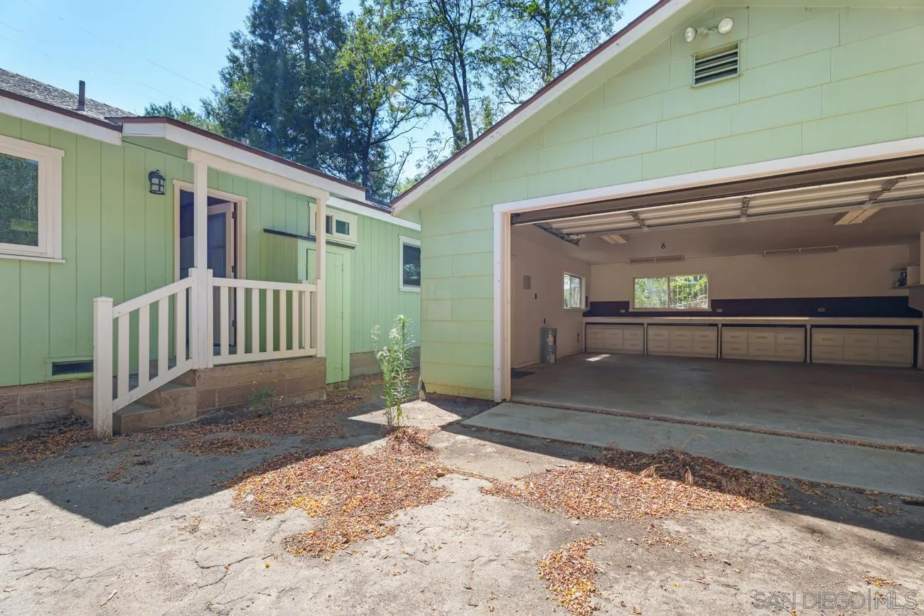https://cdn.realtyfeed.com/cdn/127/260018507/22b30a0b99133988a0fc69356cde7e0d.webp
