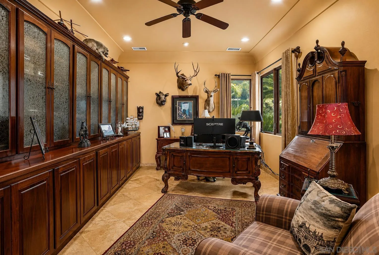 https://cdn.realtyfeed.com/cdn/127/260018511/9675d5d133b5f86b070a91e041316f3e.webp