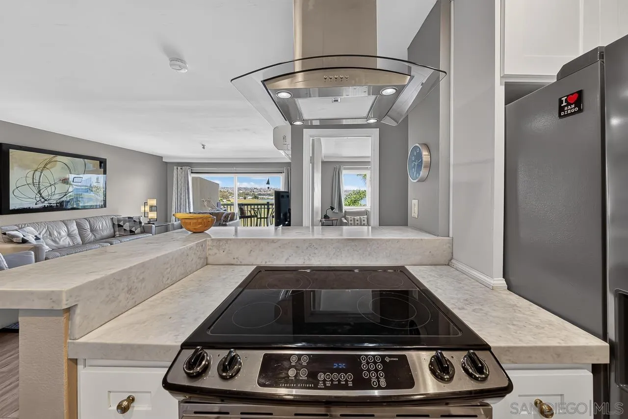 https://cdn.realtyfeed.com/cdn/127/260018513/2977375f6bdae261e38078c152590365.webp