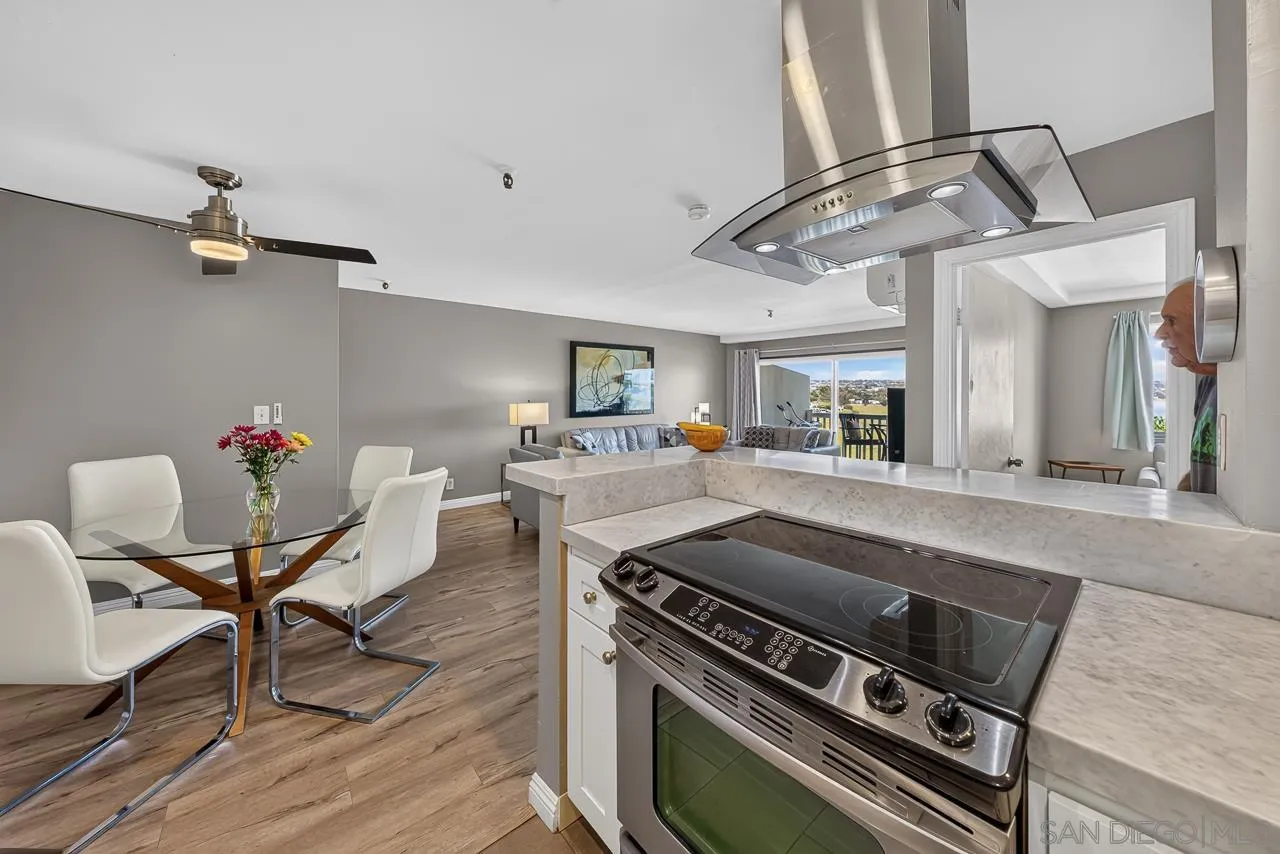 https://cdn.realtyfeed.com/cdn/127/260018513/2fc411cf129208666a241dd6c82a05f5.webp