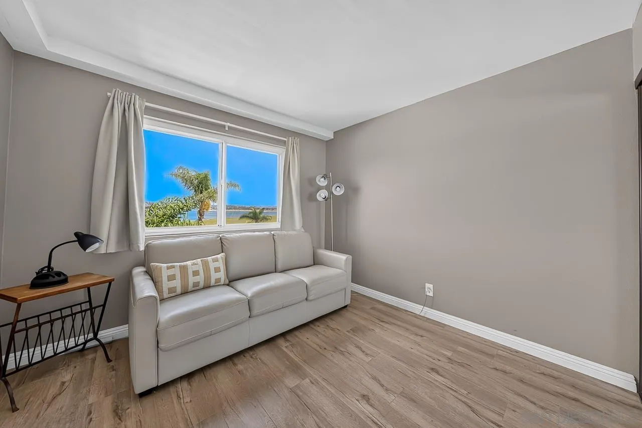 https://cdn.realtyfeed.com/cdn/127/260018513/42223c1daaf8db8c7ed586448137bd46.webp