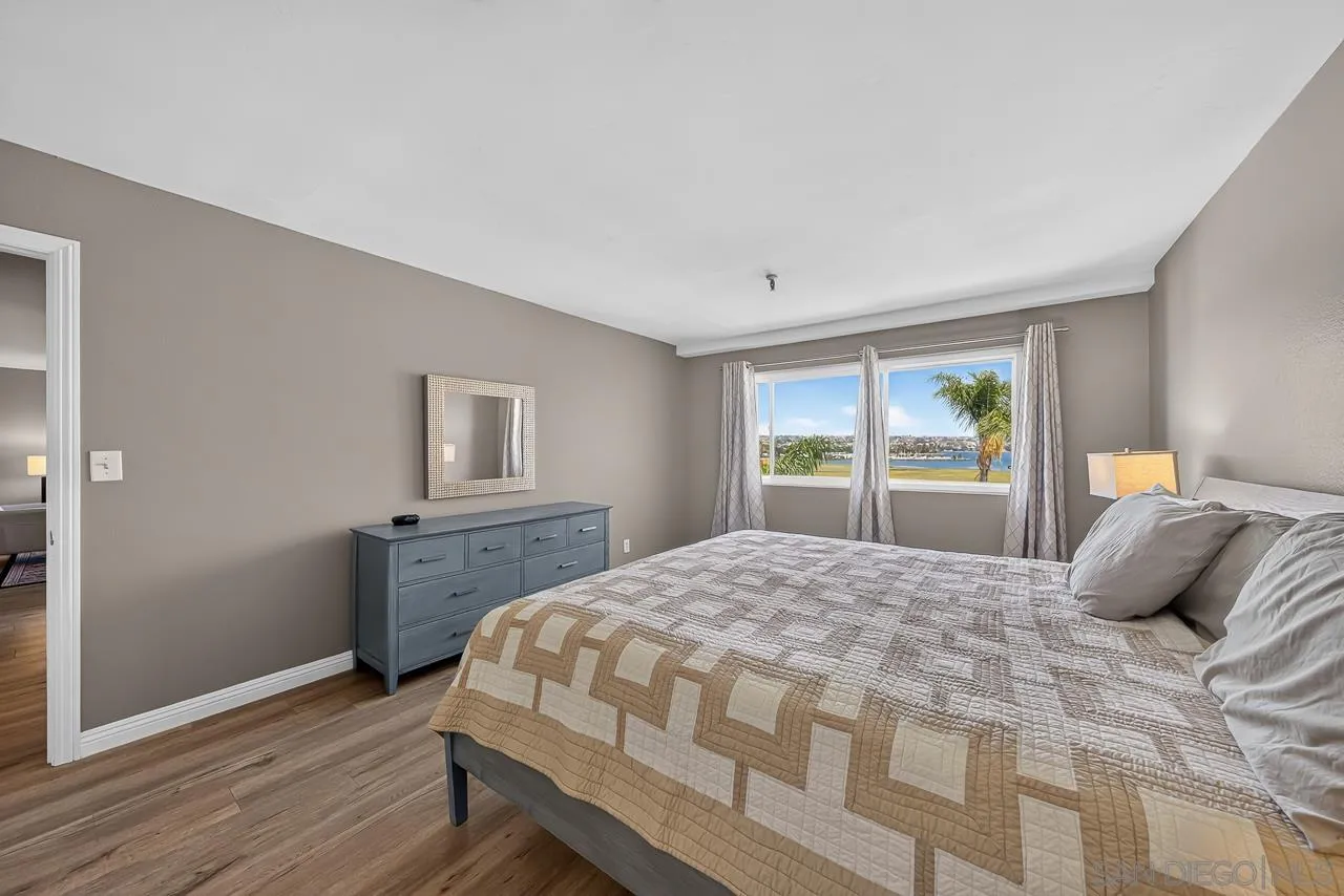 https://cdn.realtyfeed.com/cdn/127/260018513/8e78f3cda6bfb14abbedd615fcfac52b.webp