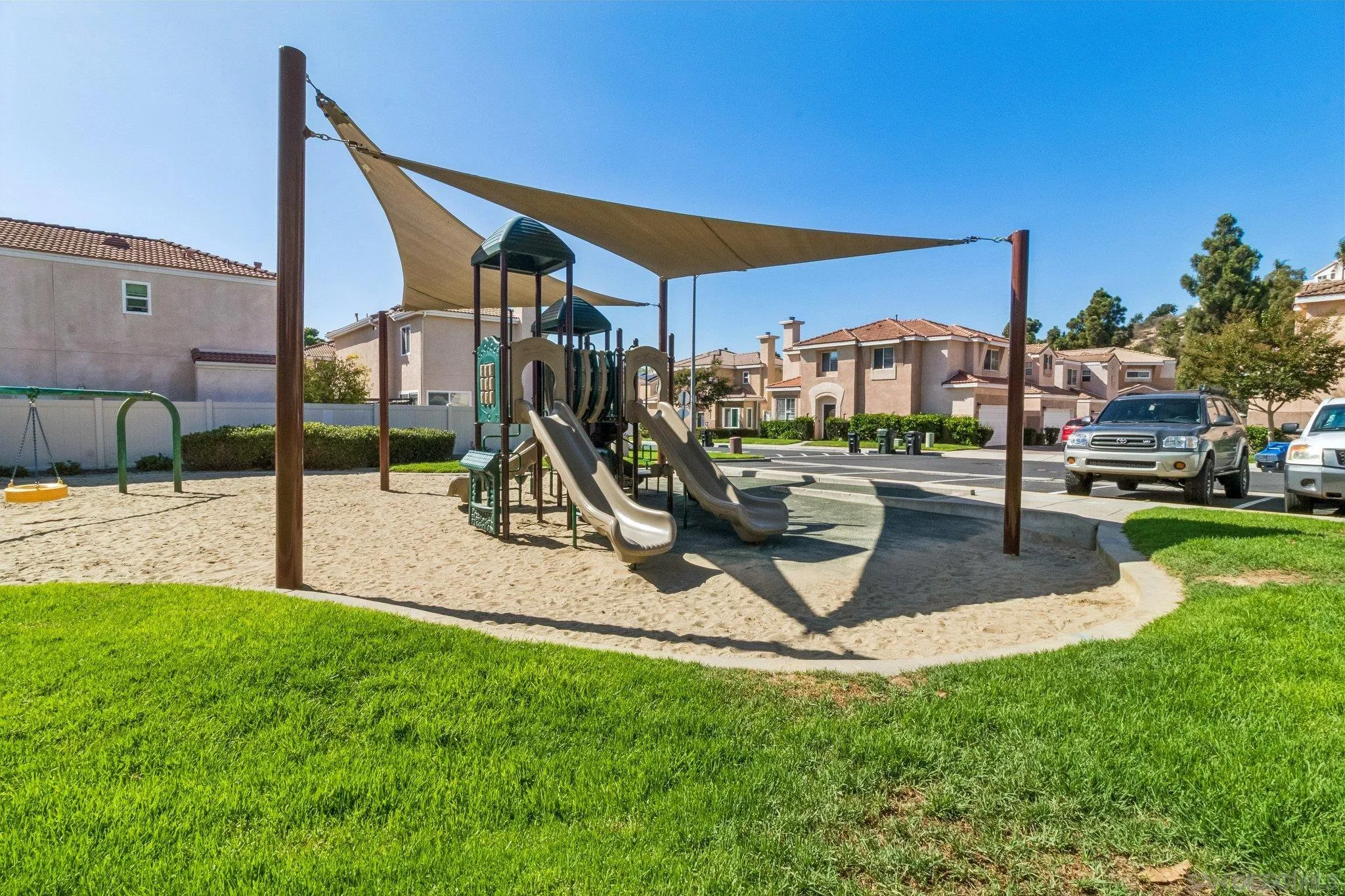 https://cdn.realtyfeed.com/cdn/127/260018515/230ad000d46f53ca8d7a8870cd038e96.webp