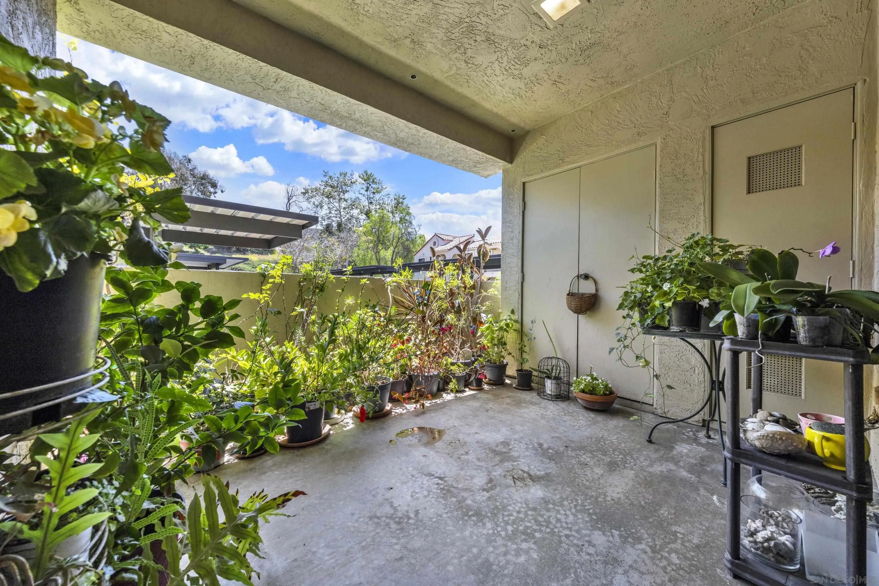 https://cdn.realtyfeed.com/cdn/127/260018540/0acfffd48460b62bb38e918f1b33f21c.webp