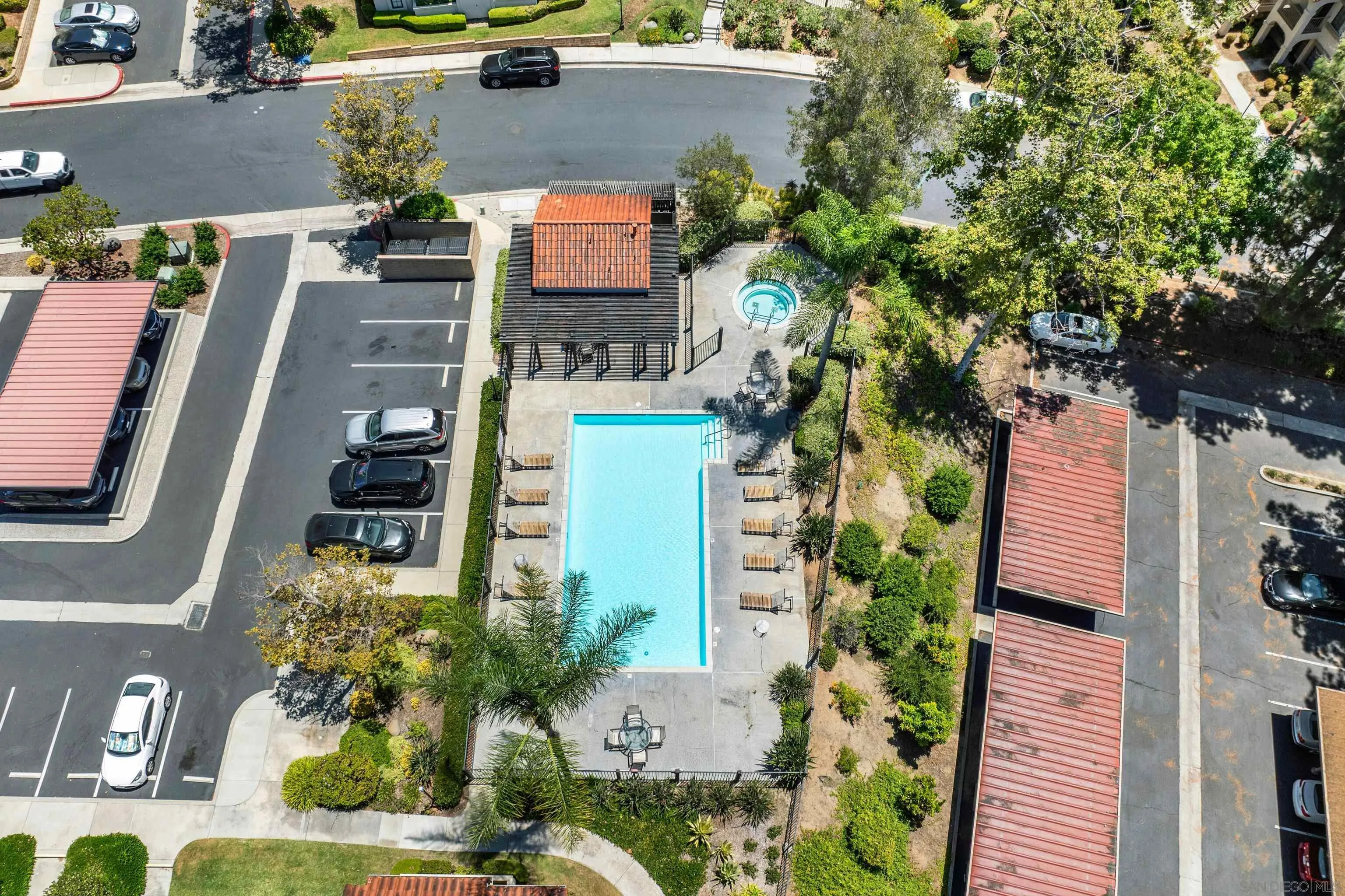 https://cdn.realtyfeed.com/cdn/127/260018540/815847f78633c7bb8028f96d58230264.webp
