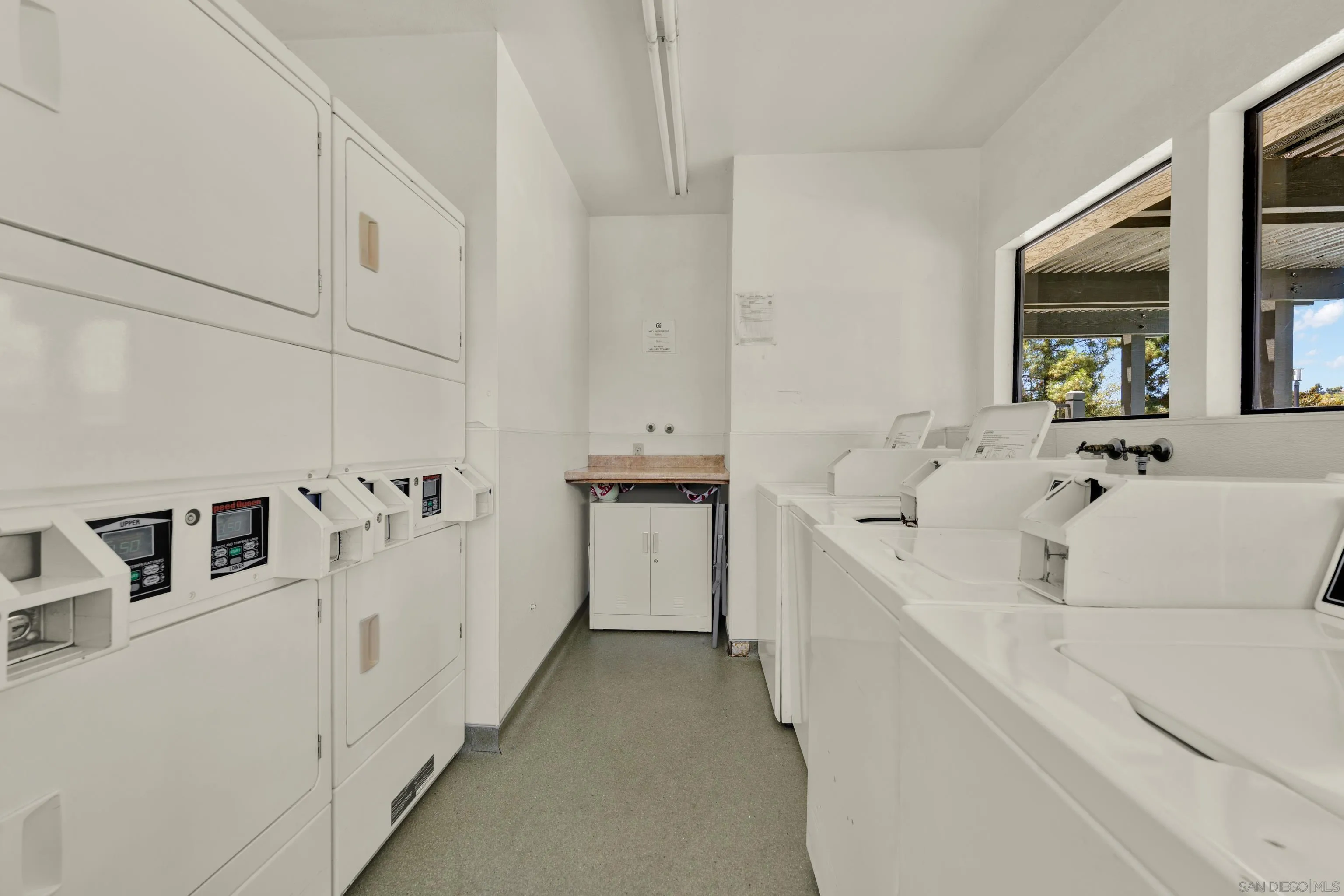 https://cdn.realtyfeed.com/cdn/127/260018540/d9ae8ee4912e2eac9de9bfbc8cd39223.webp
