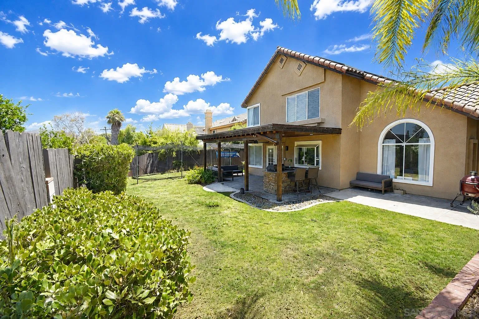 https://cdn.realtyfeed.com/cdn/127/260018541/01465c1373a24e783150b2a3c5f053b1.webp