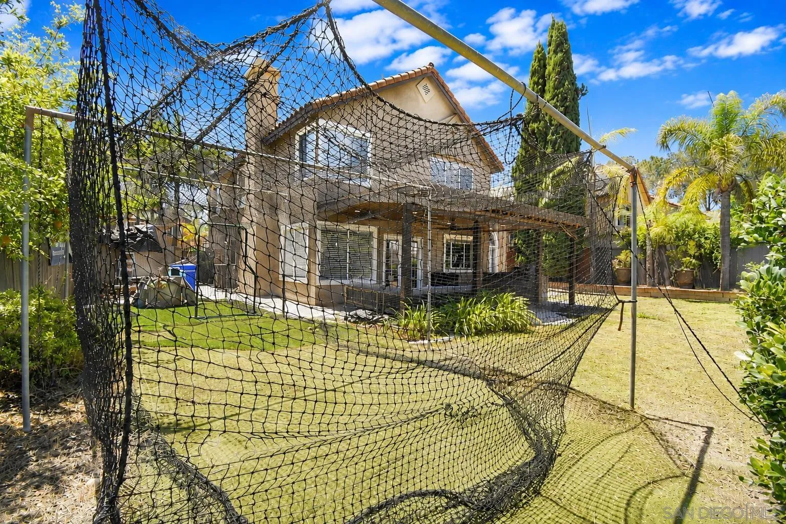 https://cdn.realtyfeed.com/cdn/127/260018541/26da3e40c891668f5f0105201f5d9c7e.webp