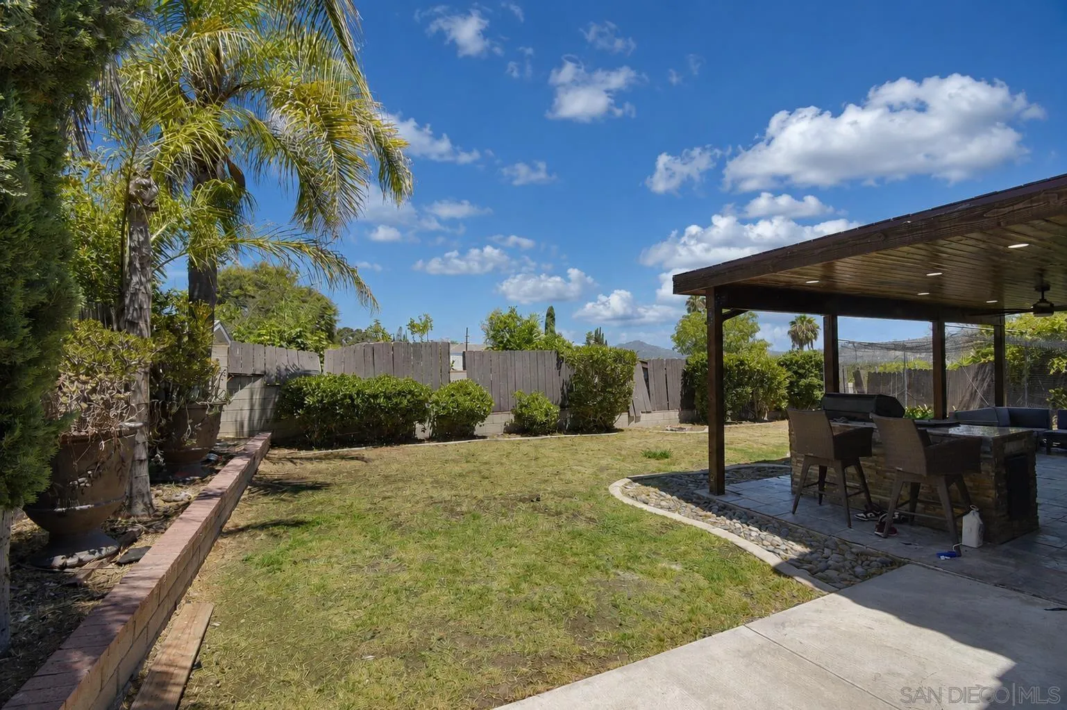 https://cdn.realtyfeed.com/cdn/127/260018541/ac14179ed33843225abc9c0030357b2e.webp