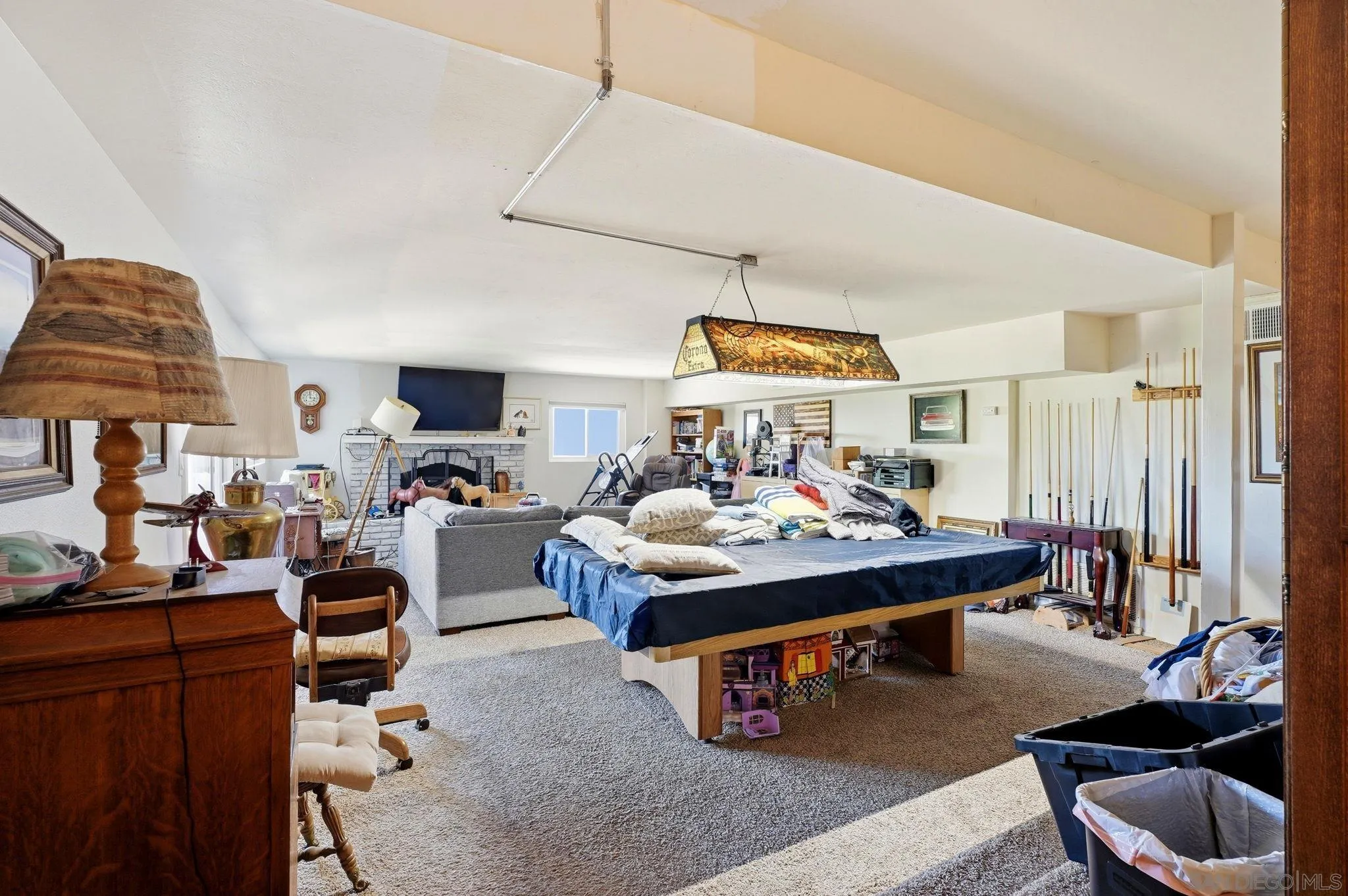 https://cdn.realtyfeed.com/cdn/127/260018543/0b5206a1f36a126714d2717a70ab1394.webp