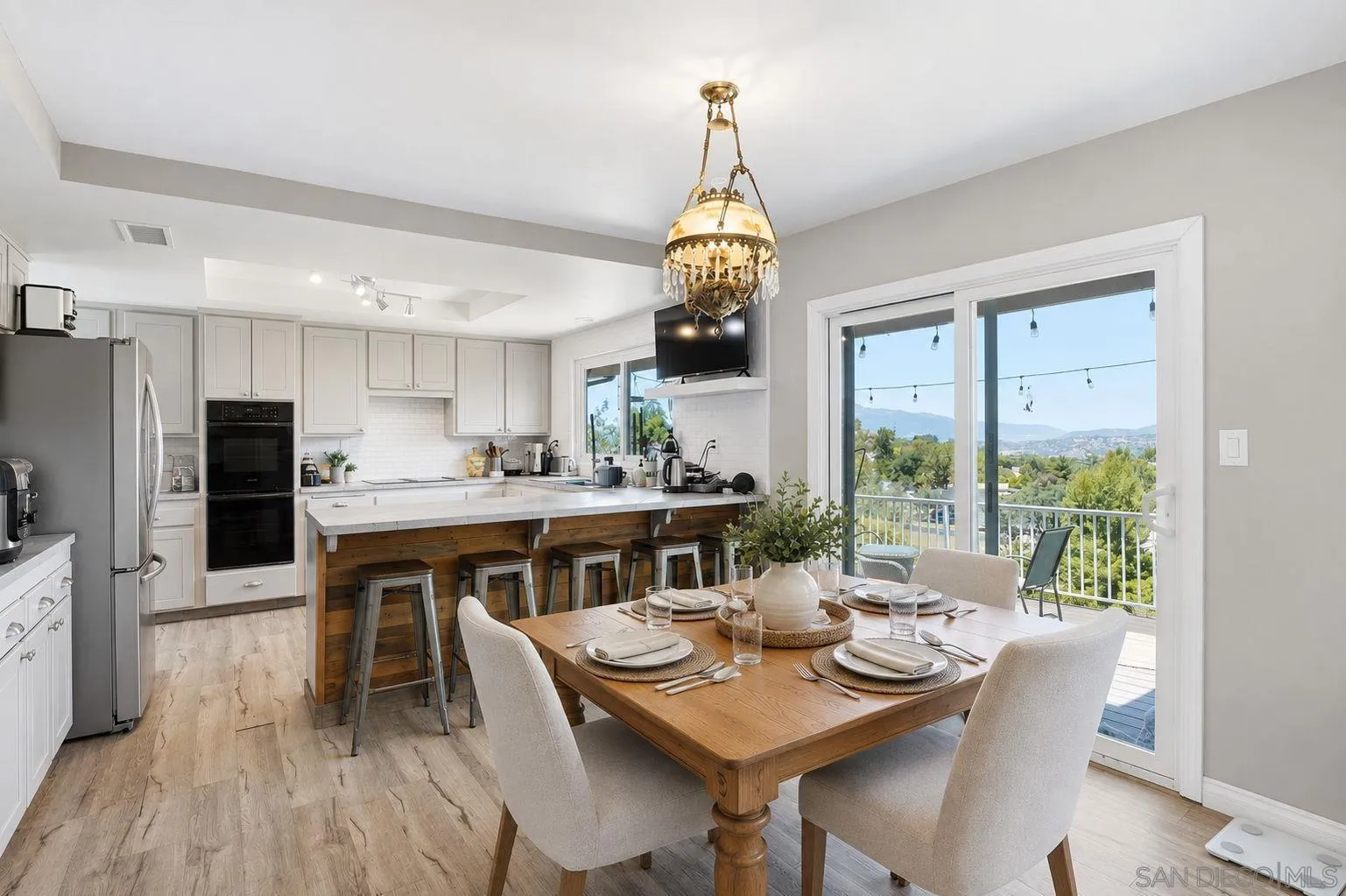 https://cdn.realtyfeed.com/cdn/127/260018543/1d84459eed222996e3a05fc91ab5d54b.webp