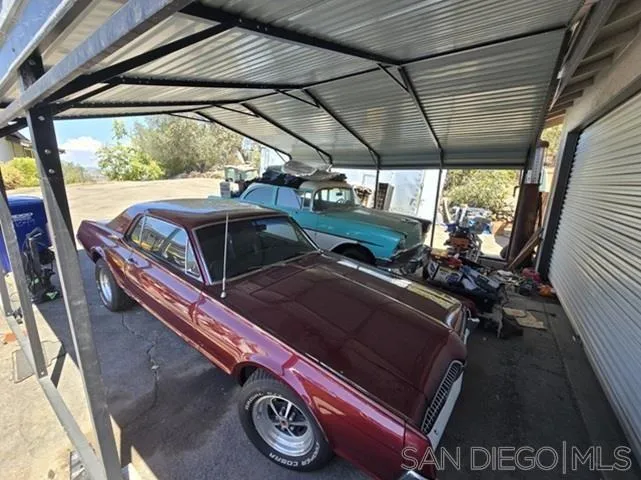 https://cdn.realtyfeed.com/cdn/127/260018543/6209ca6e1212f701f6fdd9deb2105be5.webp
