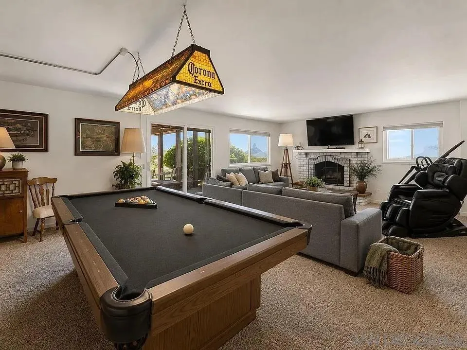 https://cdn.realtyfeed.com/cdn/127/260018543/7ede5924ef0c1e2ab28384448dc4135e.webp