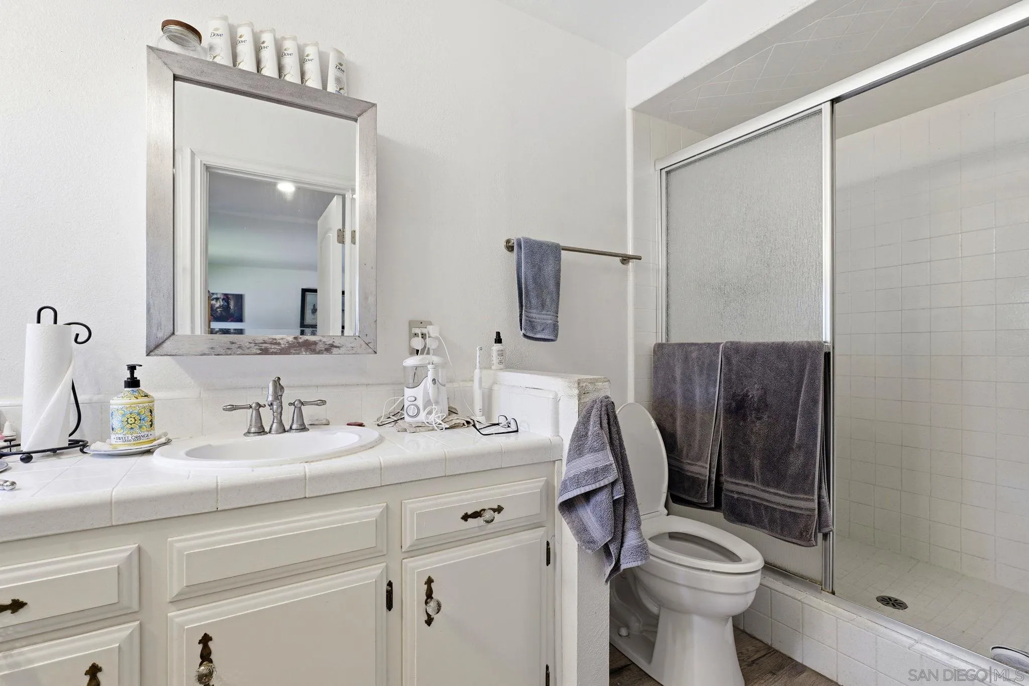 https://cdn.realtyfeed.com/cdn/127/260018543/a1f5f42ccca5456d0bea3b23bbde14fc.webp