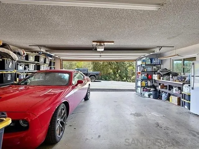 https://cdn.realtyfeed.com/cdn/127/260018543/b3f60ec9e4621e39aac50080b032916c.webp