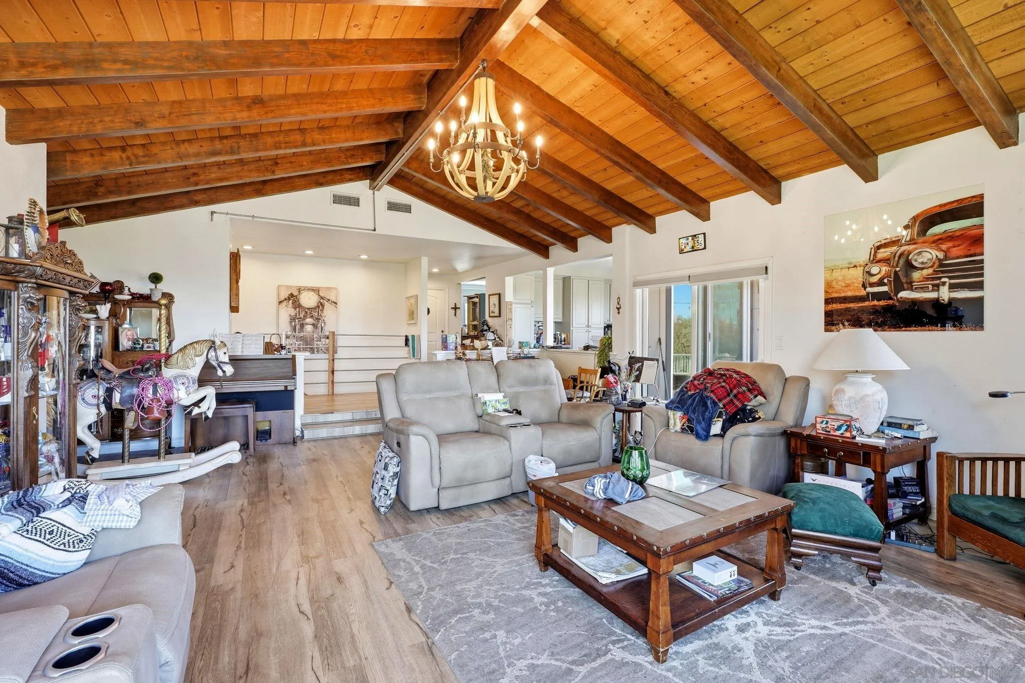 https://cdn.realtyfeed.com/cdn/127/260018543/f7e5956e5f613ba73ee4a1265e470607.webp