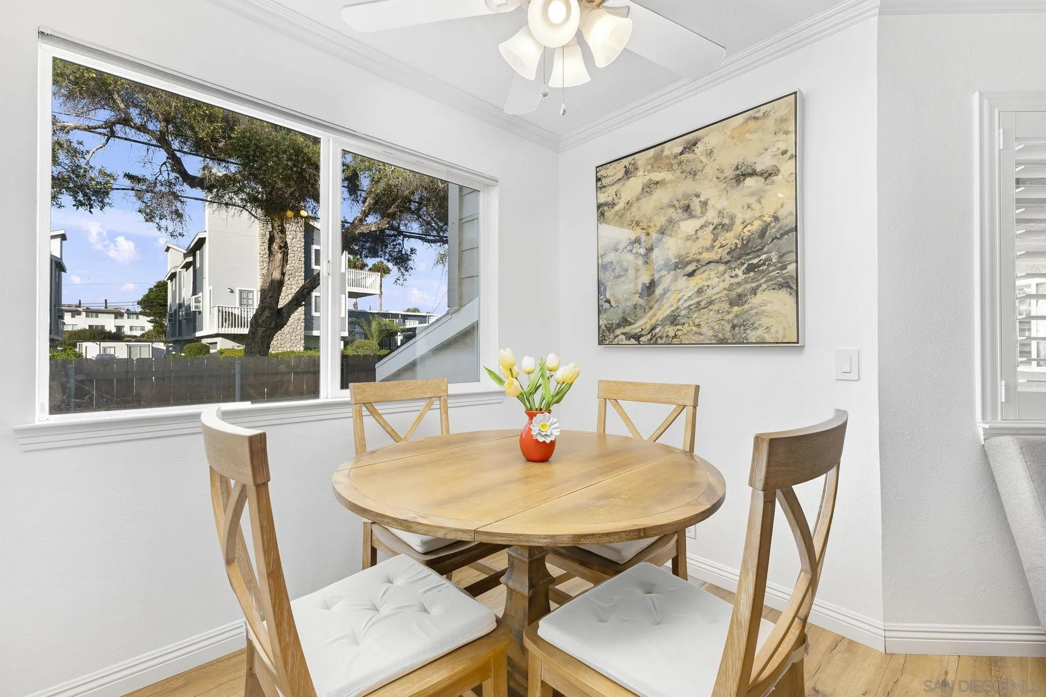 https://cdn.realtyfeed.com/cdn/127/260018544/01ee983605259dcb6ae412400ebe3c45.webp