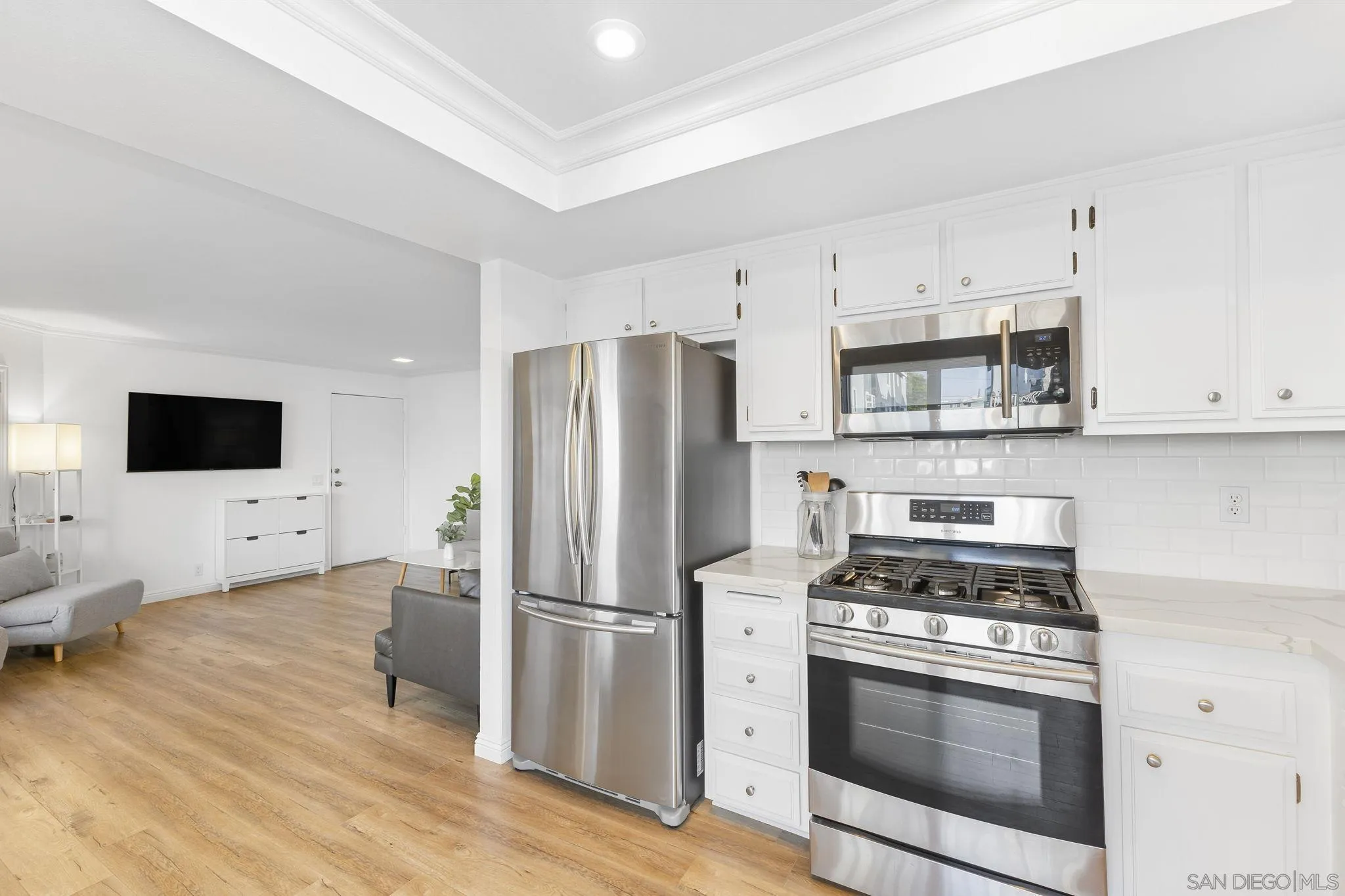 https://cdn.realtyfeed.com/cdn/127/260018544/f86a7c2b0e46f6951c4b0767d50a84be.webp