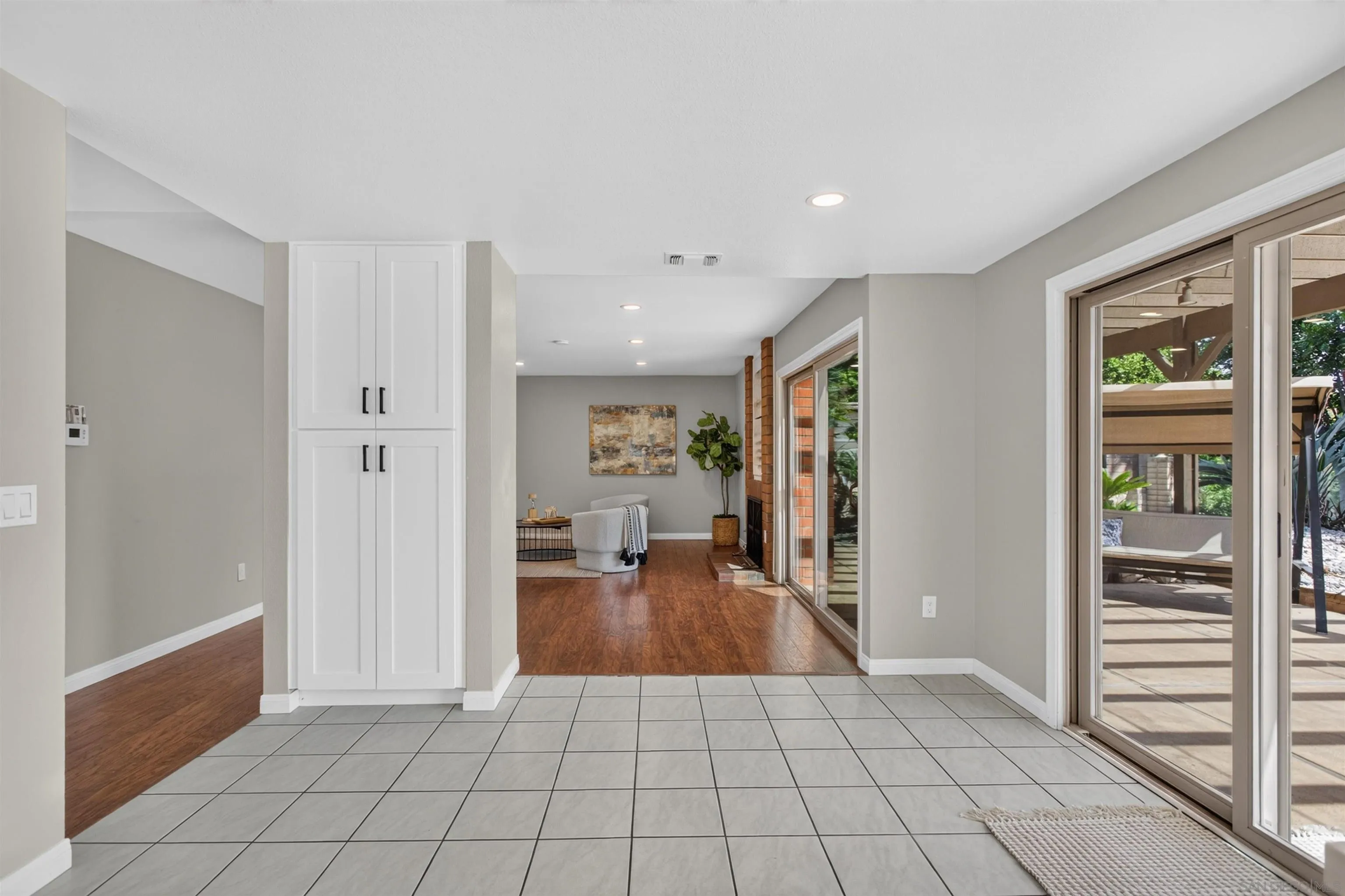 https://cdn.realtyfeed.com/cdn/127/260018546/b5f1fd0d6ab047c567dcd686dbf5a7aa.webp