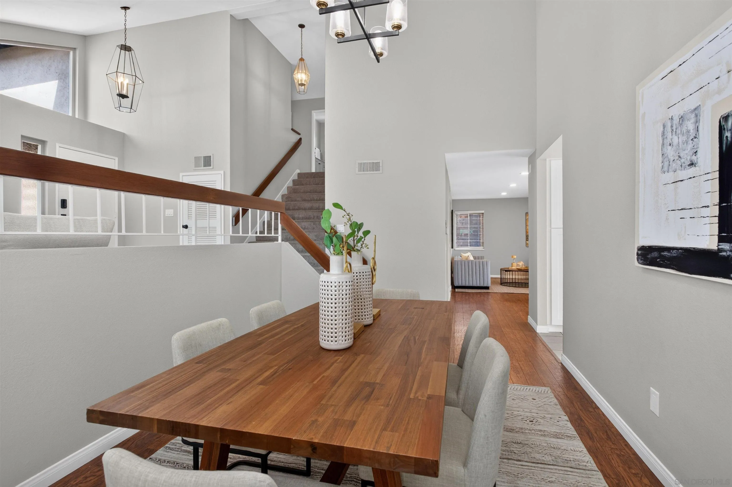 https://cdn.realtyfeed.com/cdn/127/260018546/cb25d7a6dbfc5a87ae61592b8a88e211.webp