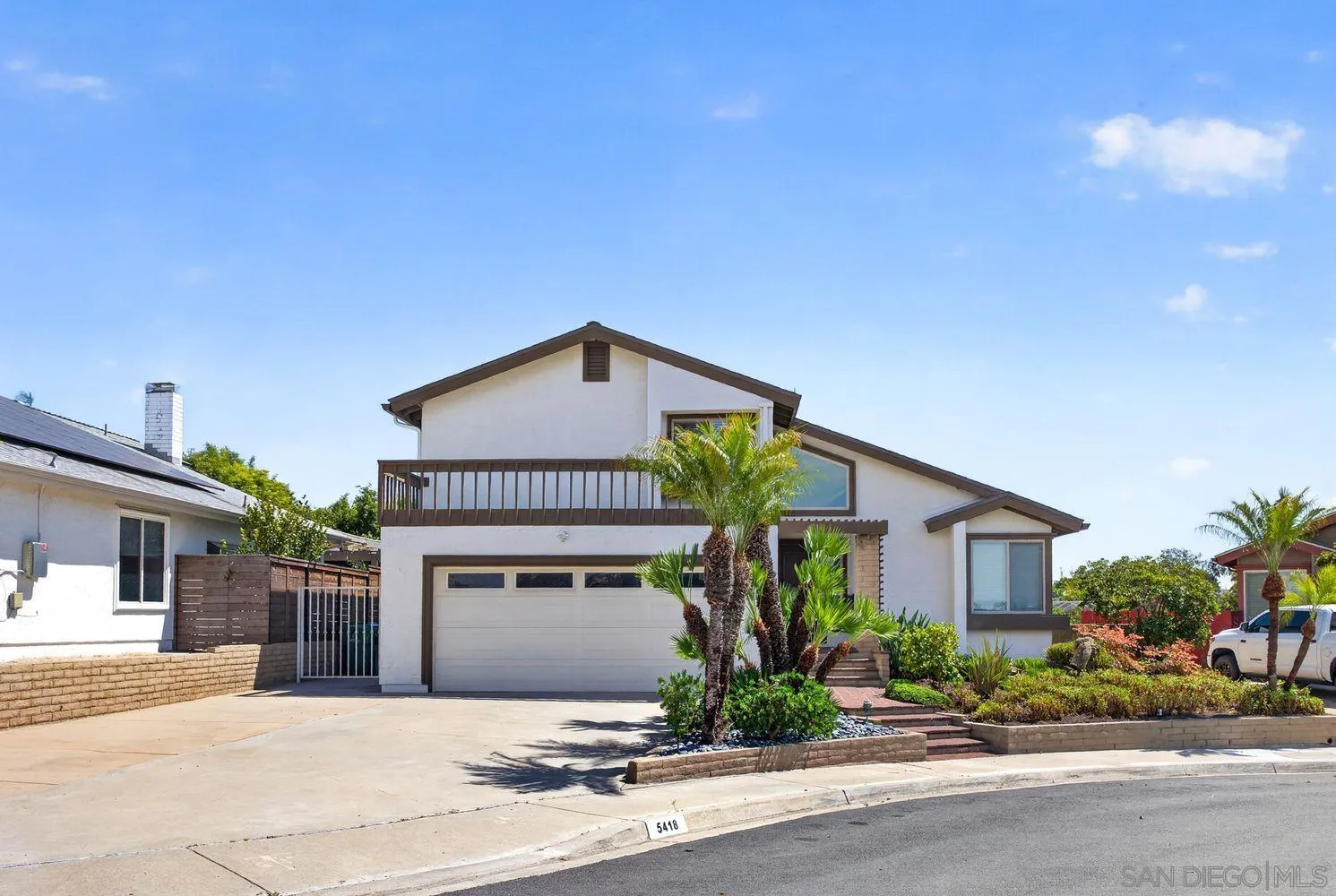 https://cdn.realtyfeed.com/cdn/127/260018546/f8b7afdc31d7aad76a0f0305961aa561.webp
