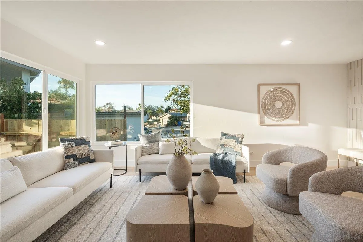 https://cdn.realtyfeed.com/cdn/127/260018555/130b0fa248f3be976c2b8455a12b6e1b.webp