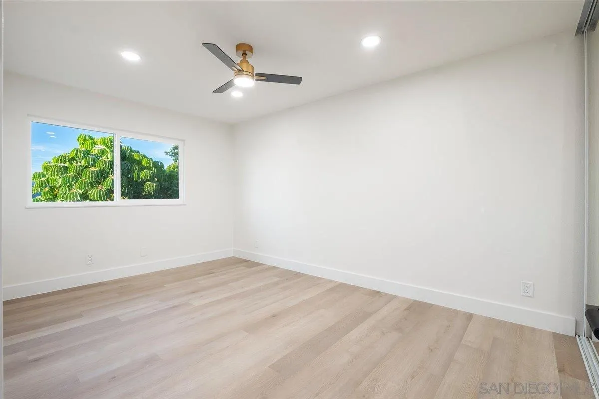 https://cdn.realtyfeed.com/cdn/127/260018555/338088c3d71aa773f3738ba0b859e1e5.webp