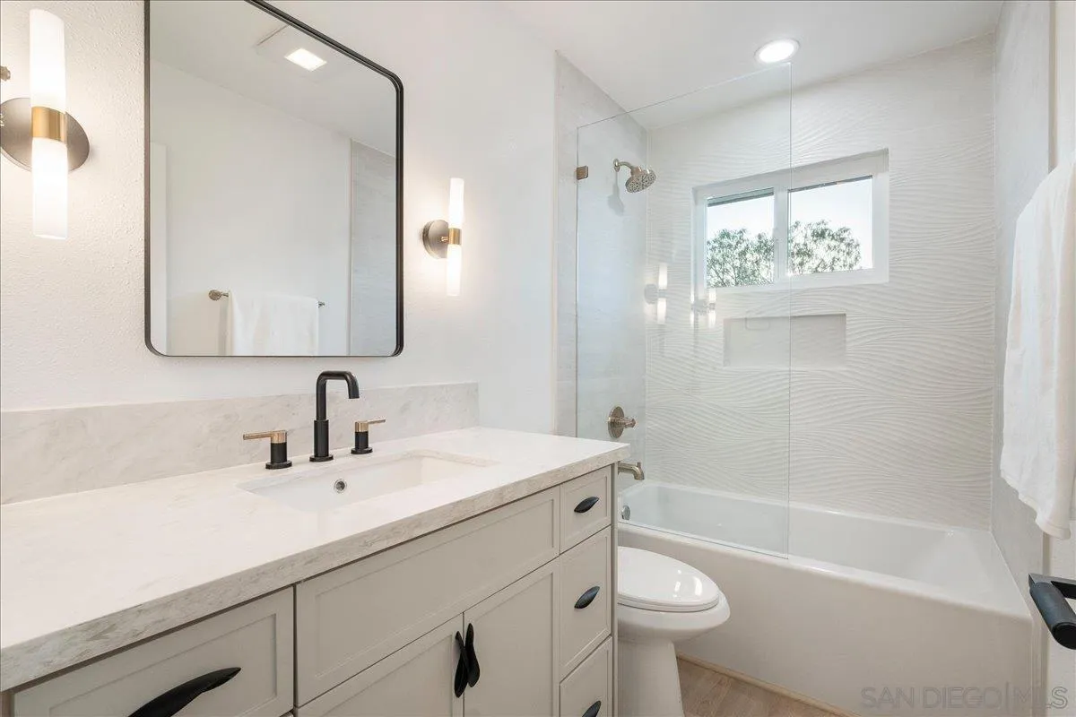https://cdn.realtyfeed.com/cdn/127/260018555/745b263206d3612ffdbb3efe470a8722.webp