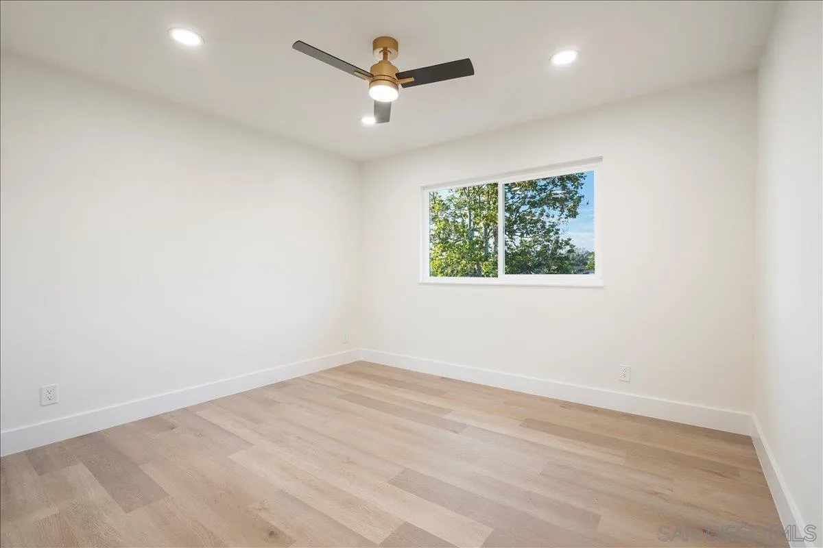https://cdn.realtyfeed.com/cdn/127/260018555/971cff9727871973484acf5d06c22bc6.webp