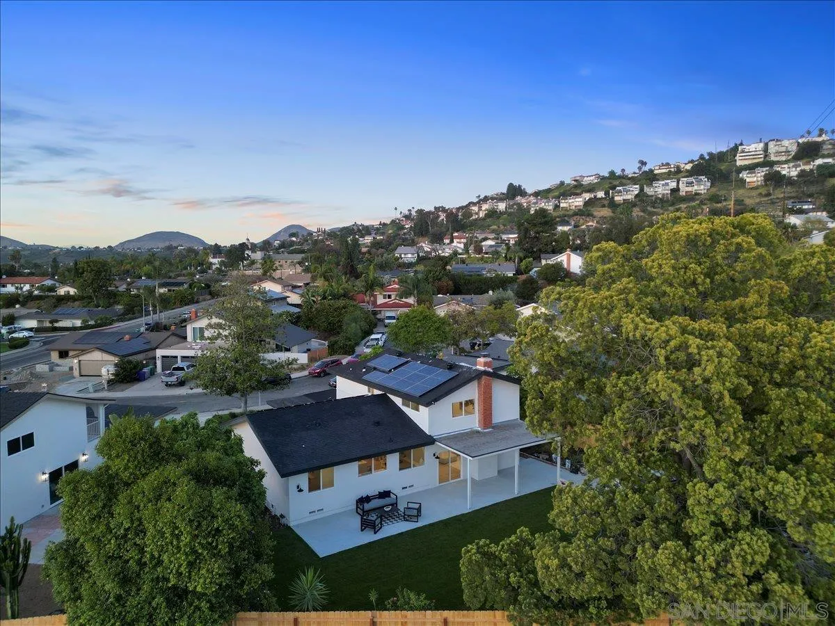 https://cdn.realtyfeed.com/cdn/127/260018555/cc7329bc275373b11f086543e27636ca.webp