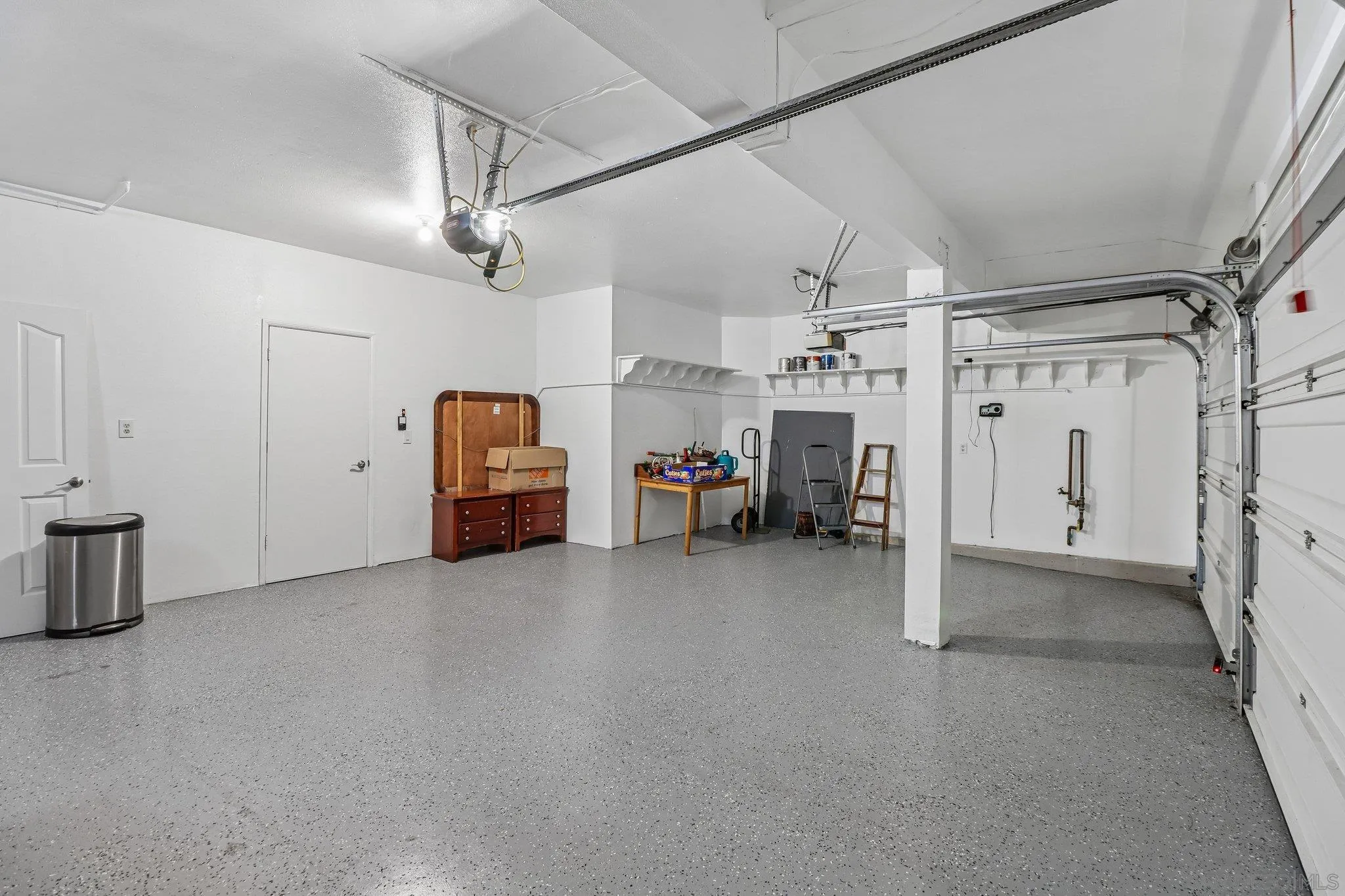 https://cdn.realtyfeed.com/cdn/127/260018562/6b84c725e5a1b6a33db6b1d334be56e2.webp