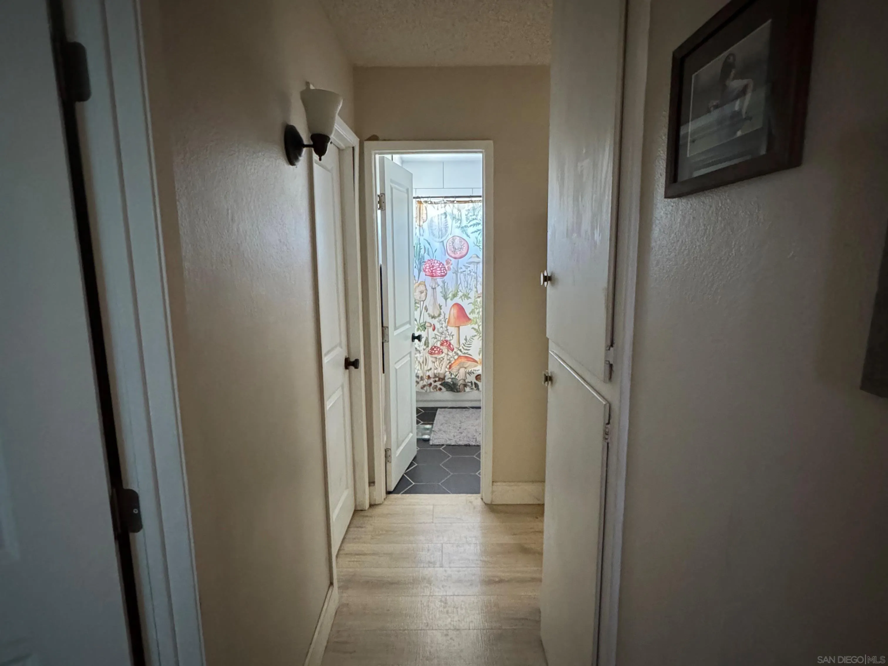 https://cdn.realtyfeed.com/cdn/127/260018563/87ff44276b13fda6bbc6cd91a917f495.webp