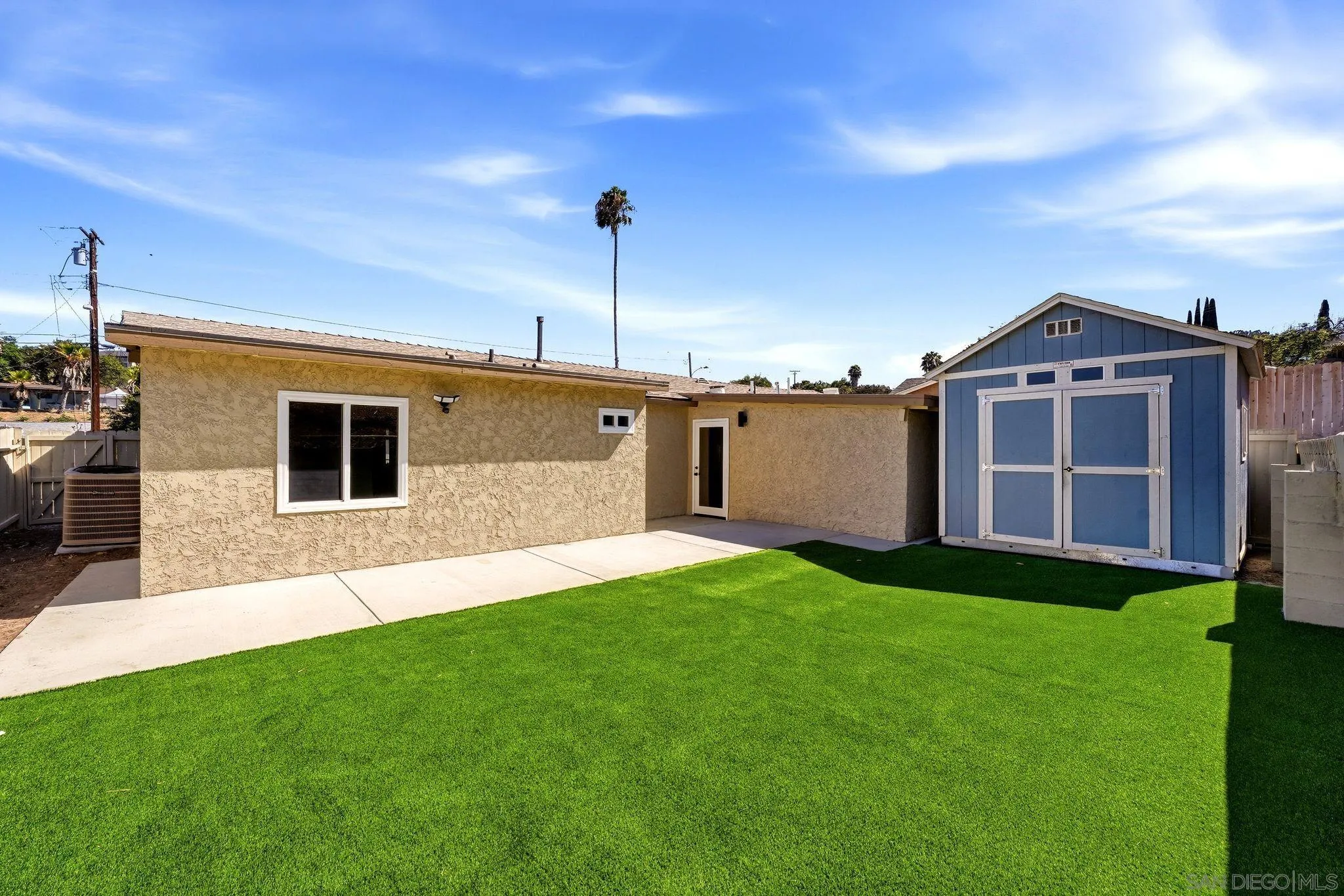 https://cdn.realtyfeed.com/cdn/127/260018564/0ca2a5baea1181123ad26fe44f614a77.webp