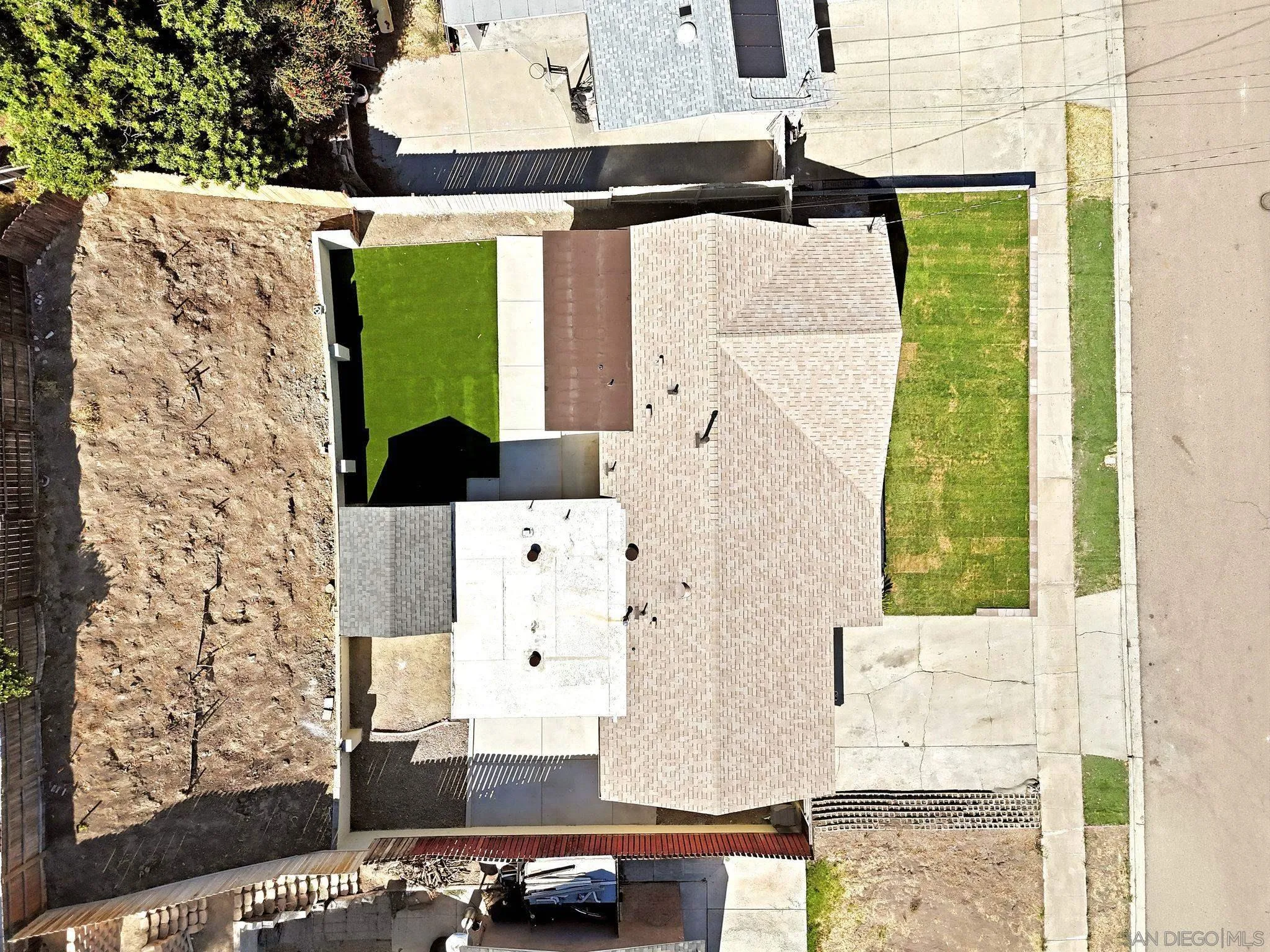 https://cdn.realtyfeed.com/cdn/127/260018564/4b827c4dc9a493da7845b16eb4cd99ff.webp