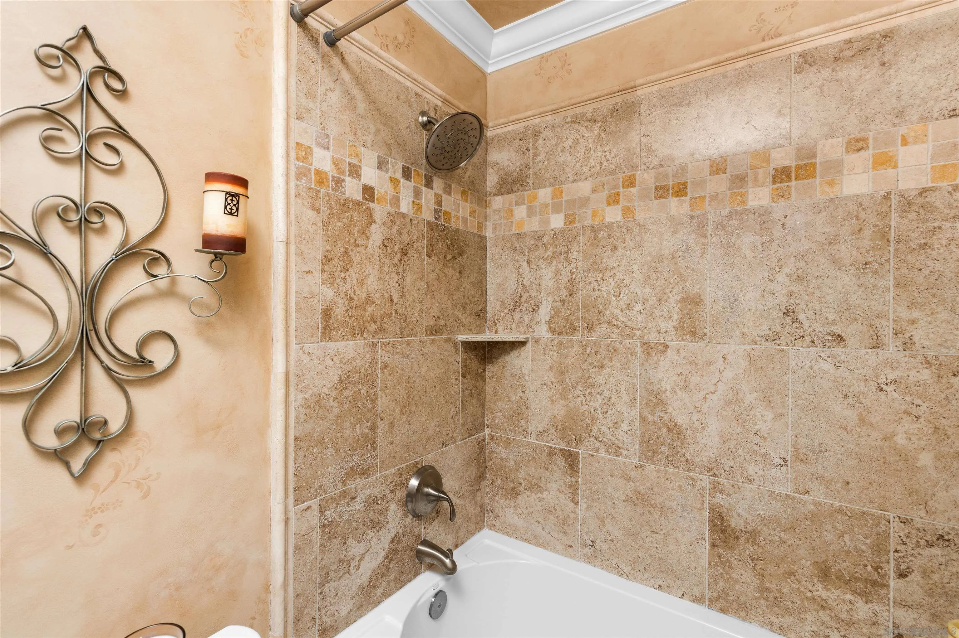 Photo #14: 260018566 Listing: Photo #14