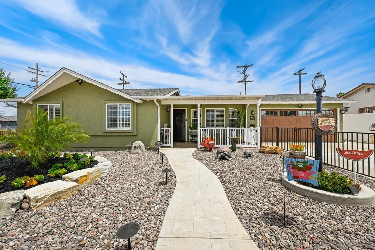 950 Spinel, El Cajon, CA 92021 - Photo 2 of 28, El Cajon, CA