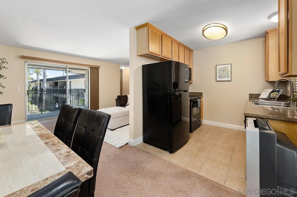 3535 Madison Ave Unit 210, San Diego, CA 92116 - Photo 5 of 30, San Diego, CA