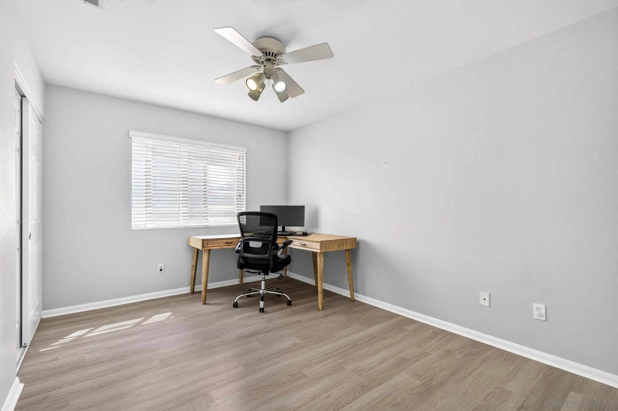 https://cdn.realtyfeed.com/cdn/127/260018572/1f733397eafc4082af4fe1390be0f6d6.webp