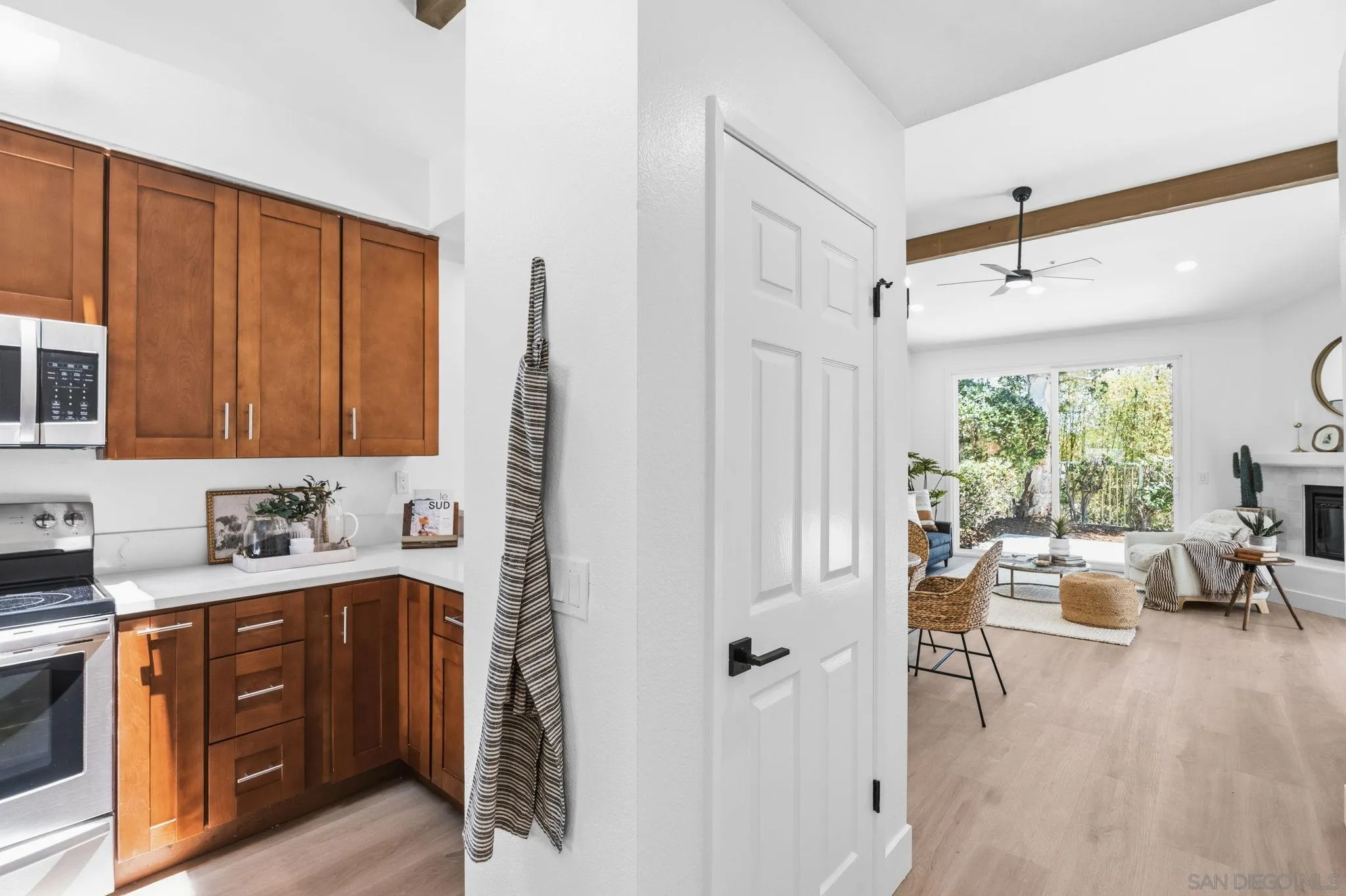 https://cdn.realtyfeed.com/cdn/127/260018574/0a43f2218777d719e9763c2db45e63c6.webp
