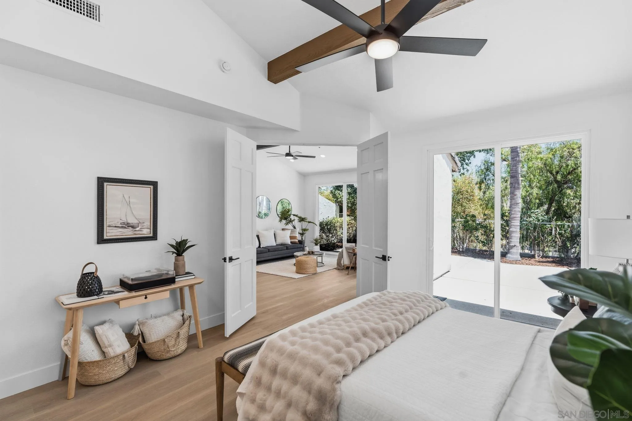 https://cdn.realtyfeed.com/cdn/127/260018574/8272cd8a54cc0c5bb54a19564bbe9037.webp