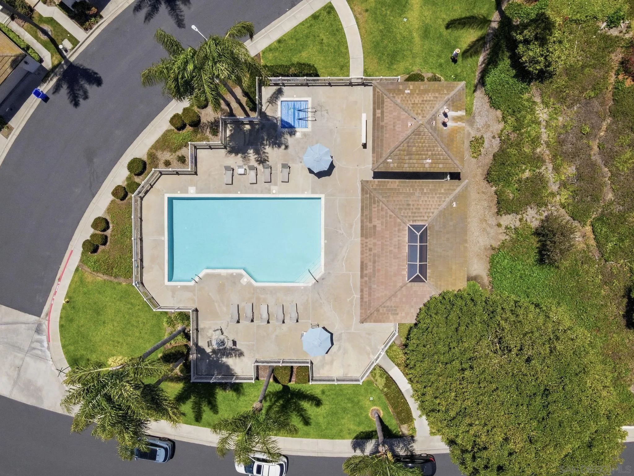 https://cdn.realtyfeed.com/cdn/127/260018574/e6c0f2a379d8d5ab7c5ffce4f8dd2b50.webp