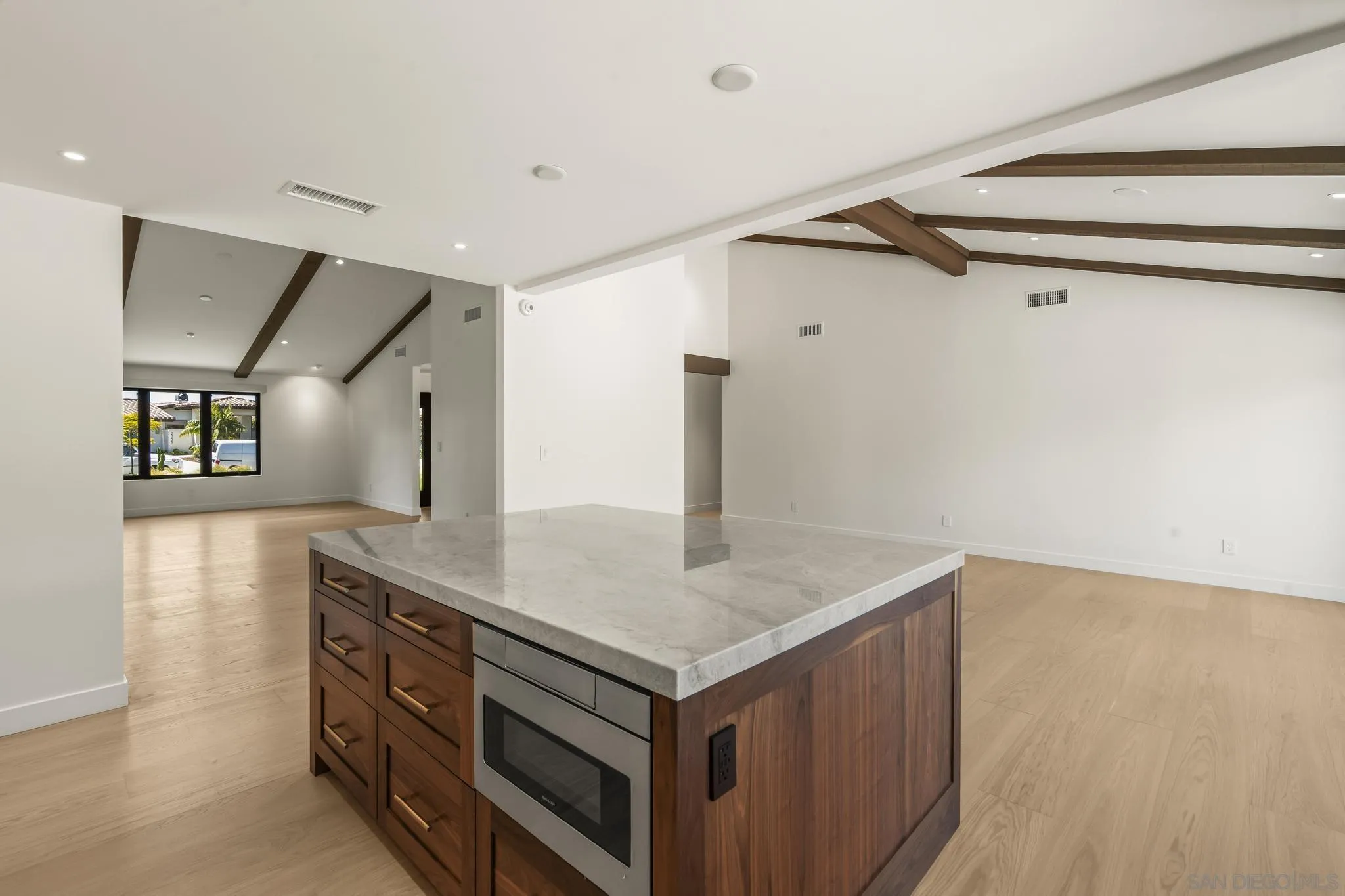 2260 Calle Tiara, La Jolla, CA 92037, photo 14
