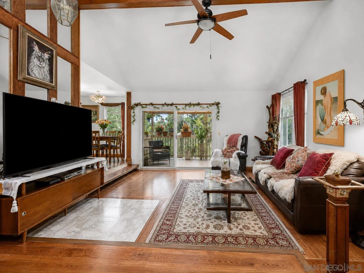 https://cdn.realtyfeed.com/cdn/127/260018596/43dcc7cf66eebdb2dbab65c6210507c1.webp