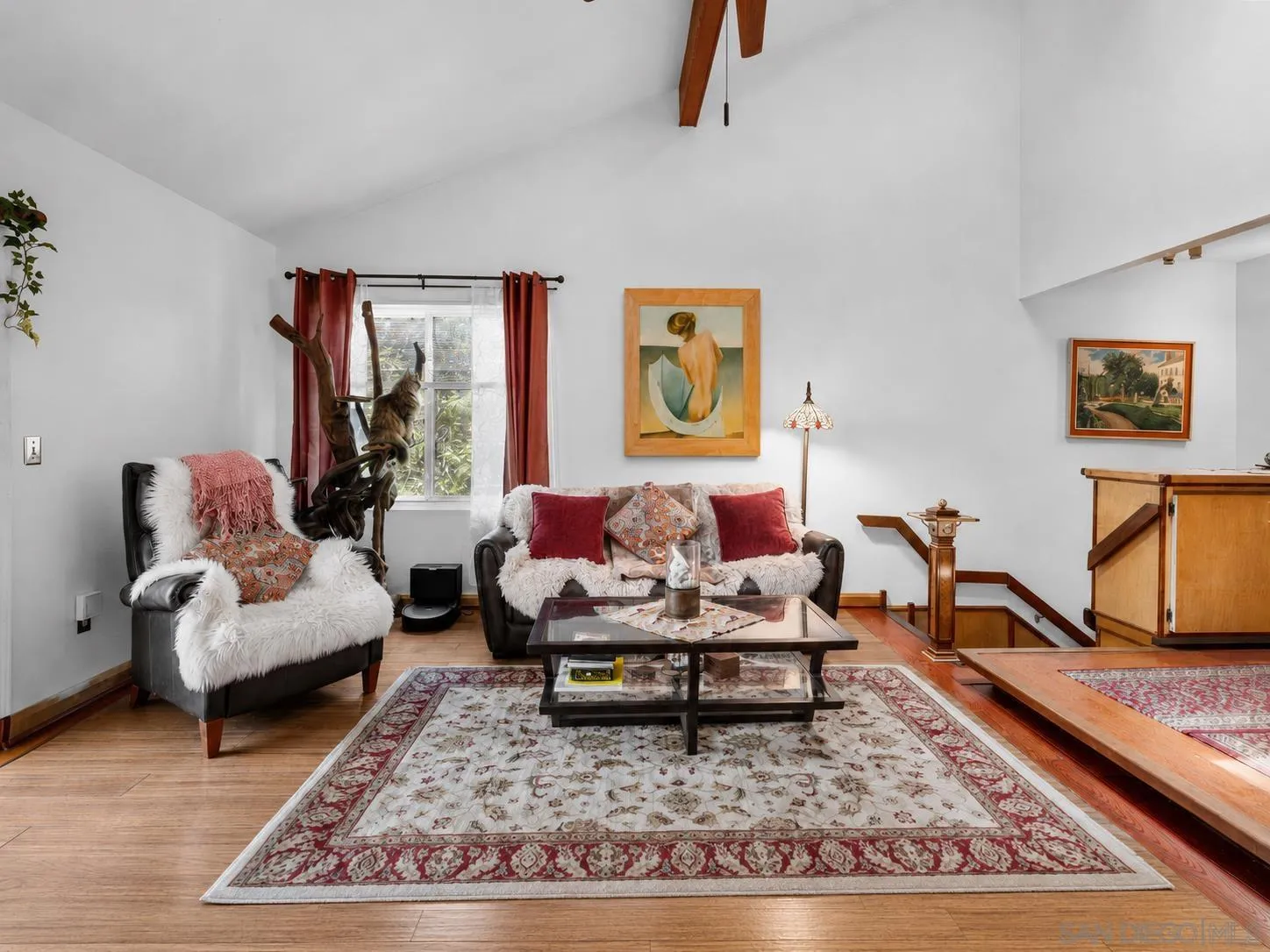 https://cdn.realtyfeed.com/cdn/127/260018596/6ffe6fc375b35287a4ca276f07dac4e5.webp